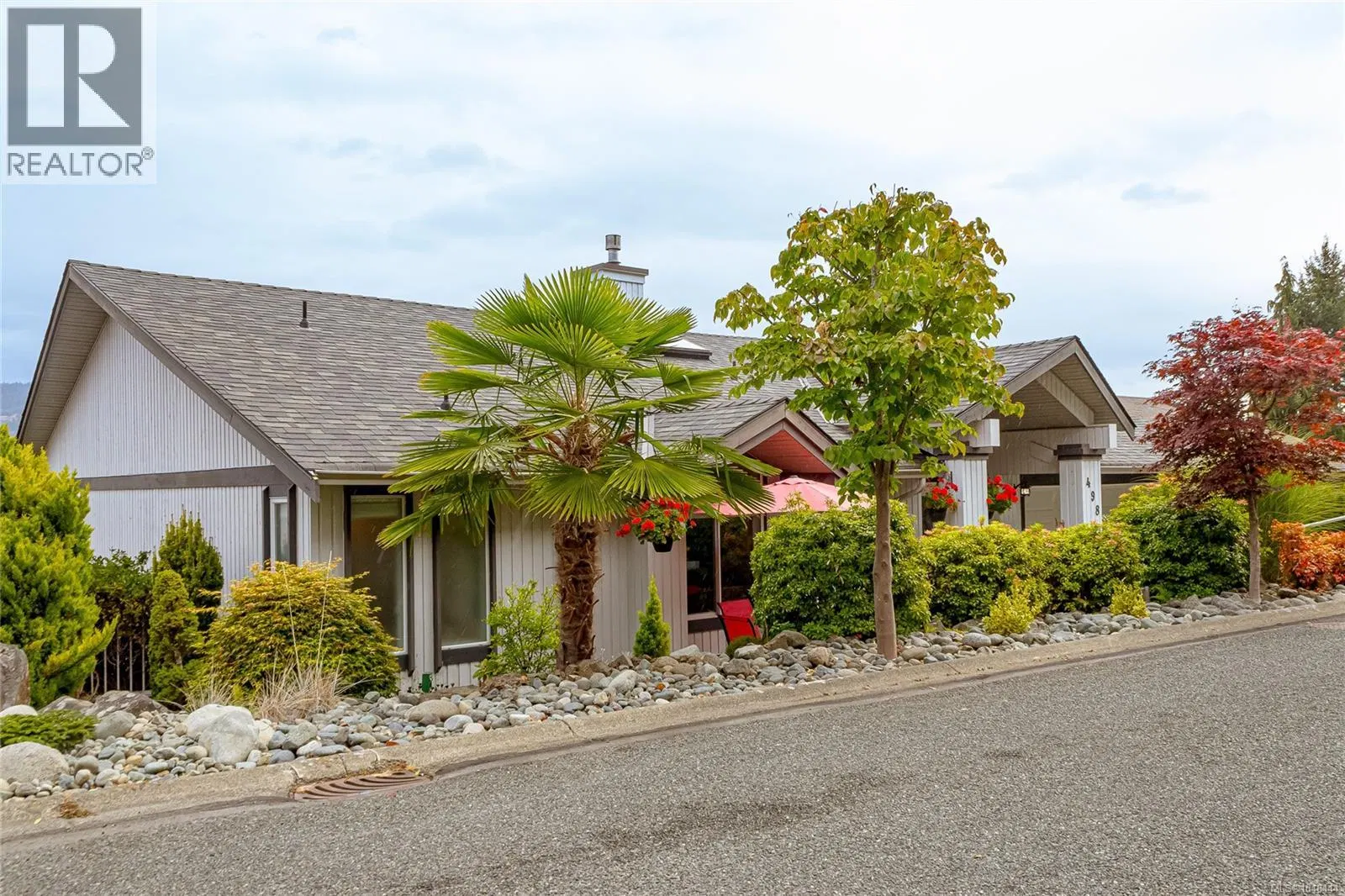 Photo 2 of 42 at 498 Seaview Way