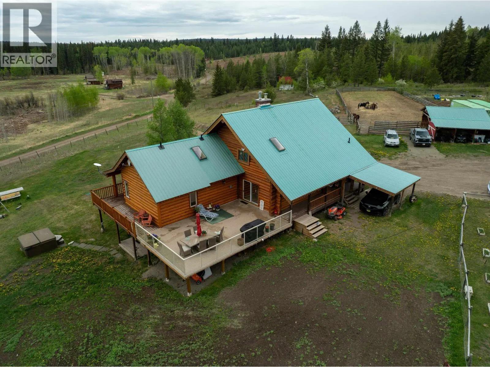 Photo 3 of 40 at 3711 WHITEHORSE LAKE Road
