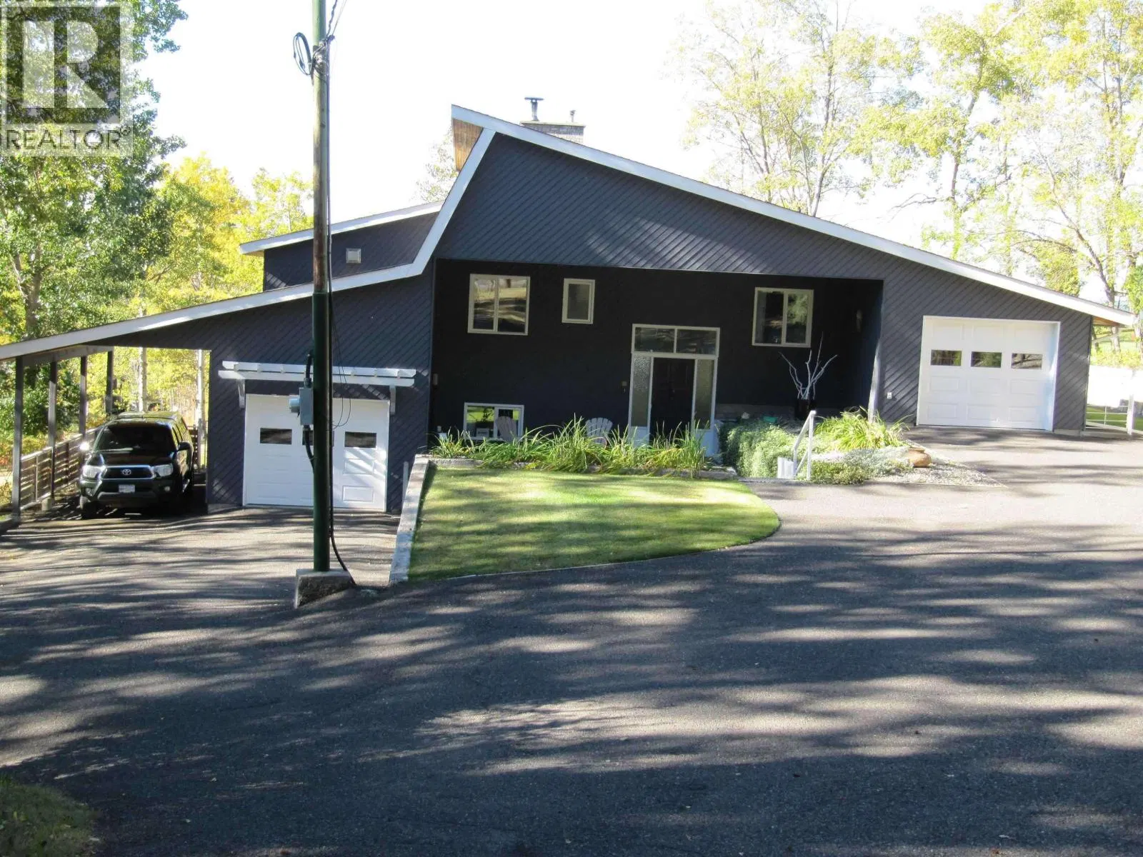 Photo 3 of 40 at 4838 TELQUA Drive