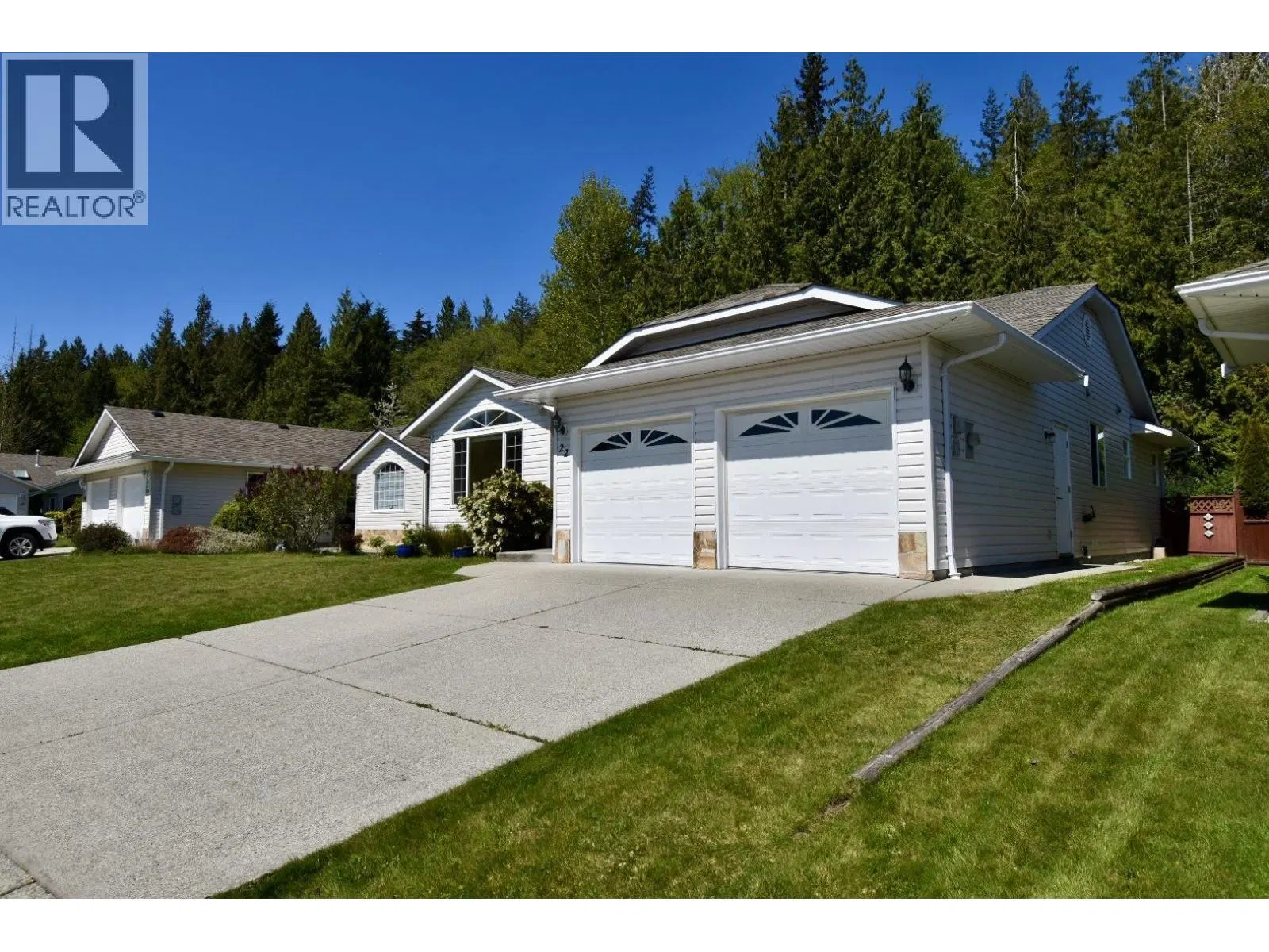 Photo 1 of 26 at #22 – 535 SHAW Road