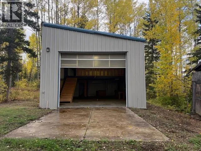 Photo 4 of 10 at 23803 WALCOTT Road