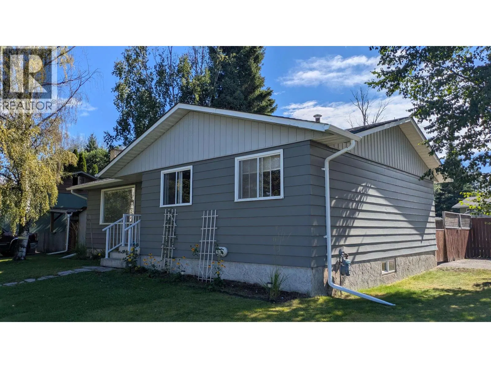 7207 IMPERIAL Crescent