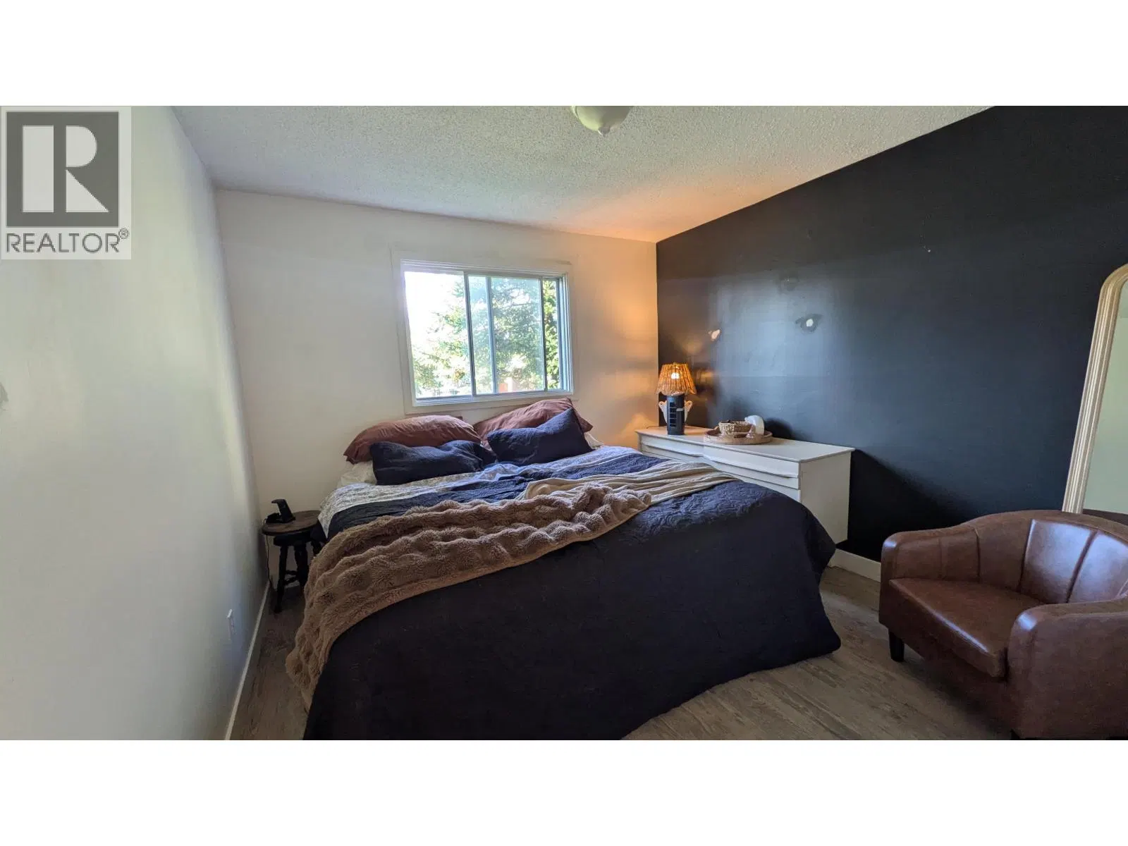 Photo 5 of 15 at 7207 IMPERIAL Crescent