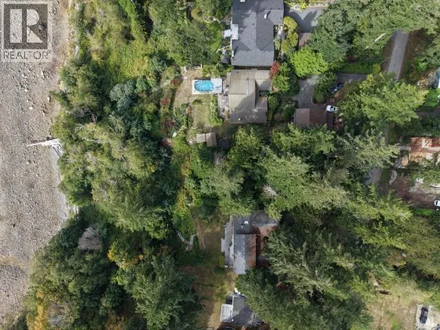 Photo 3 of 16 at Powell River