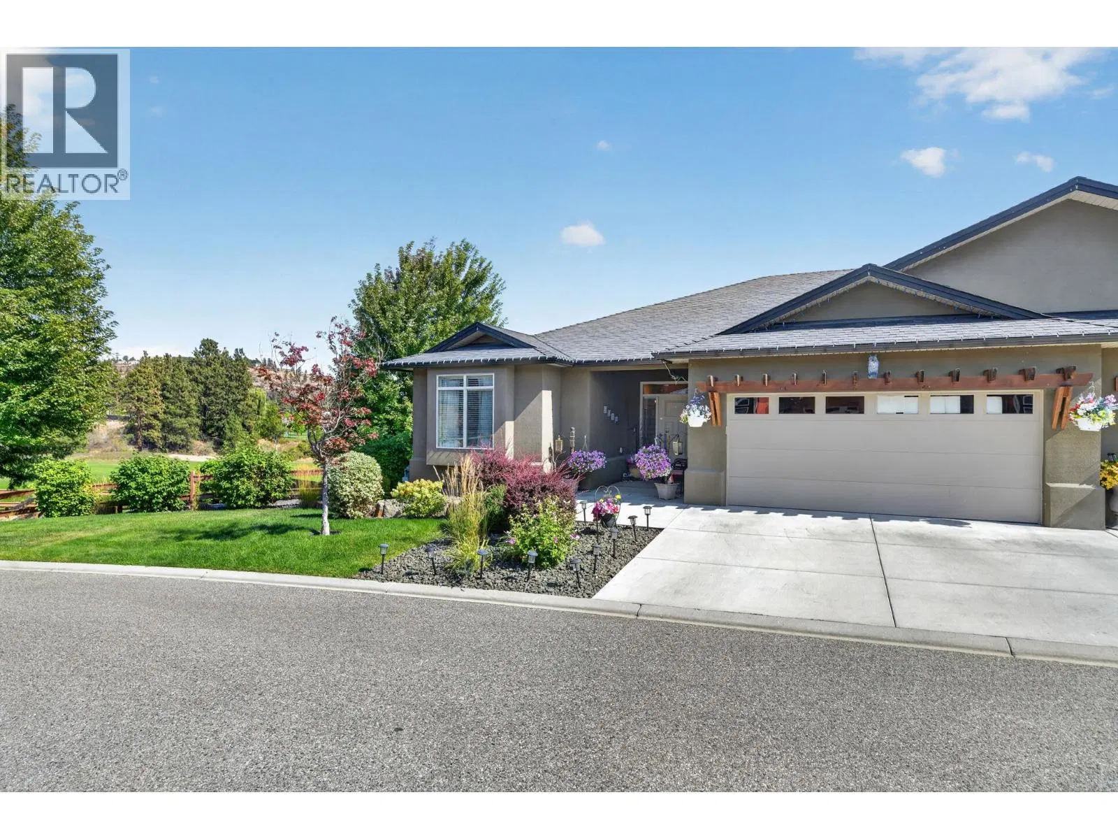 Photo 3 of 61 at 2086 Candalera Lane