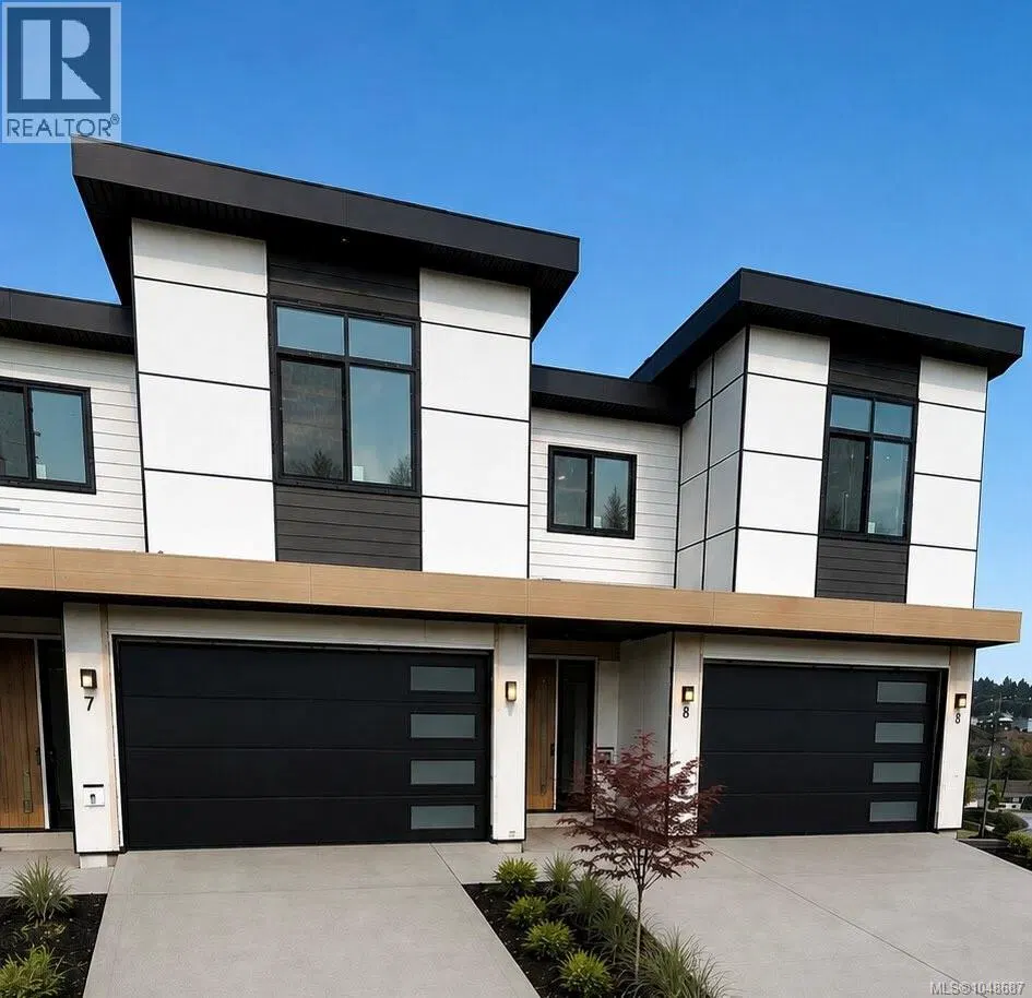 Photo 1 of 1 at 2125 KINGBIRD Drive