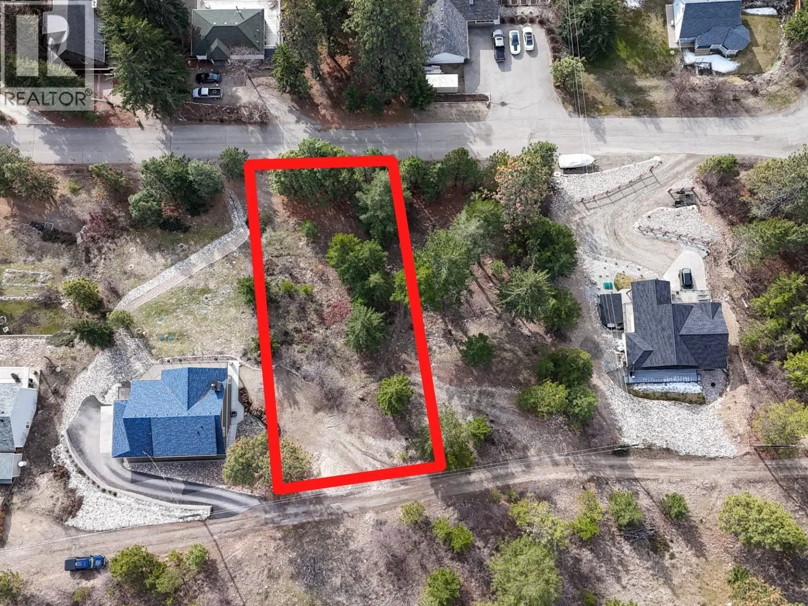 Photo 3 of 9 at 10766 Pinecrest Road