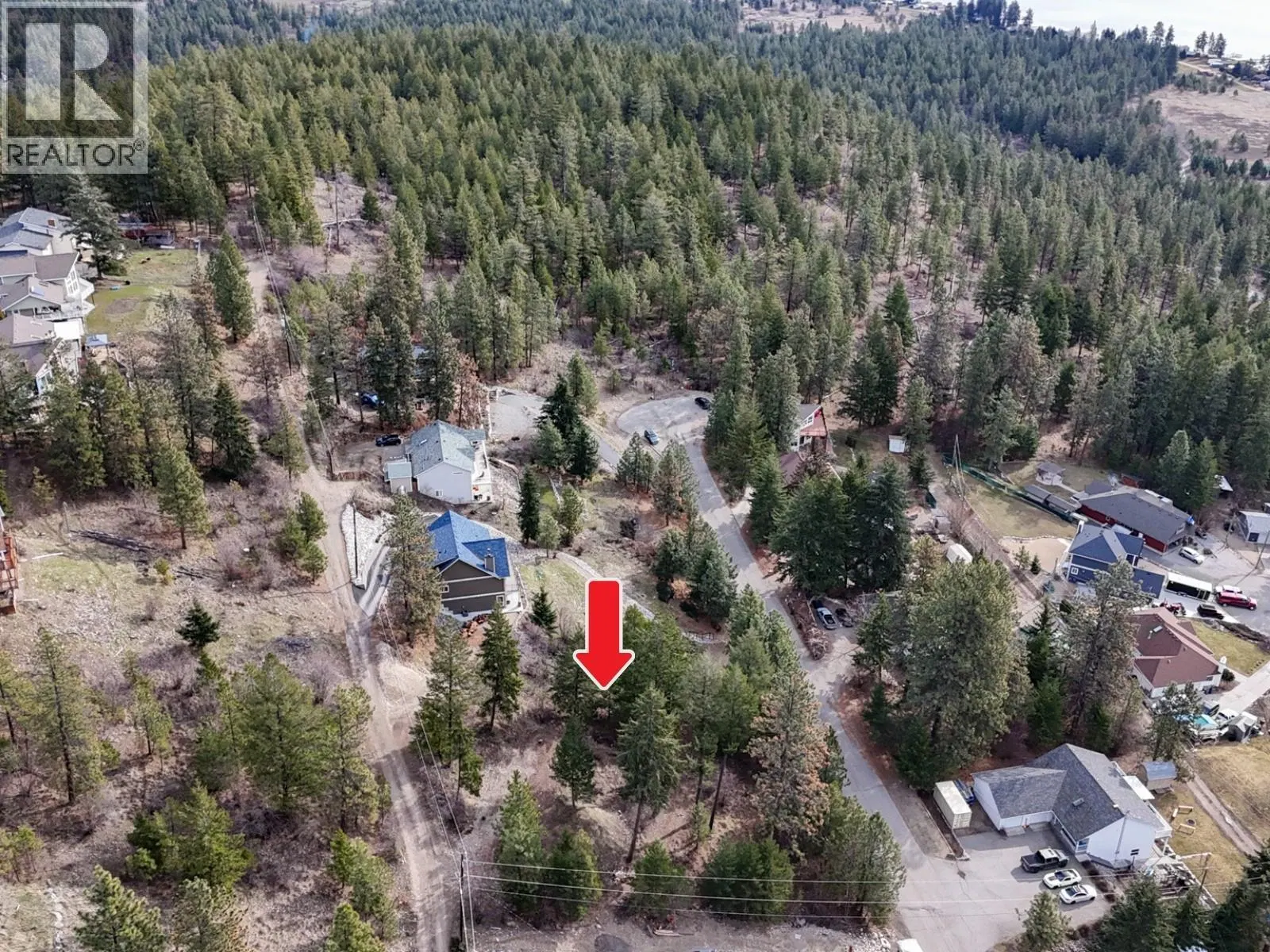 Photo 4 of 9 at 10766 Pinecrest Road