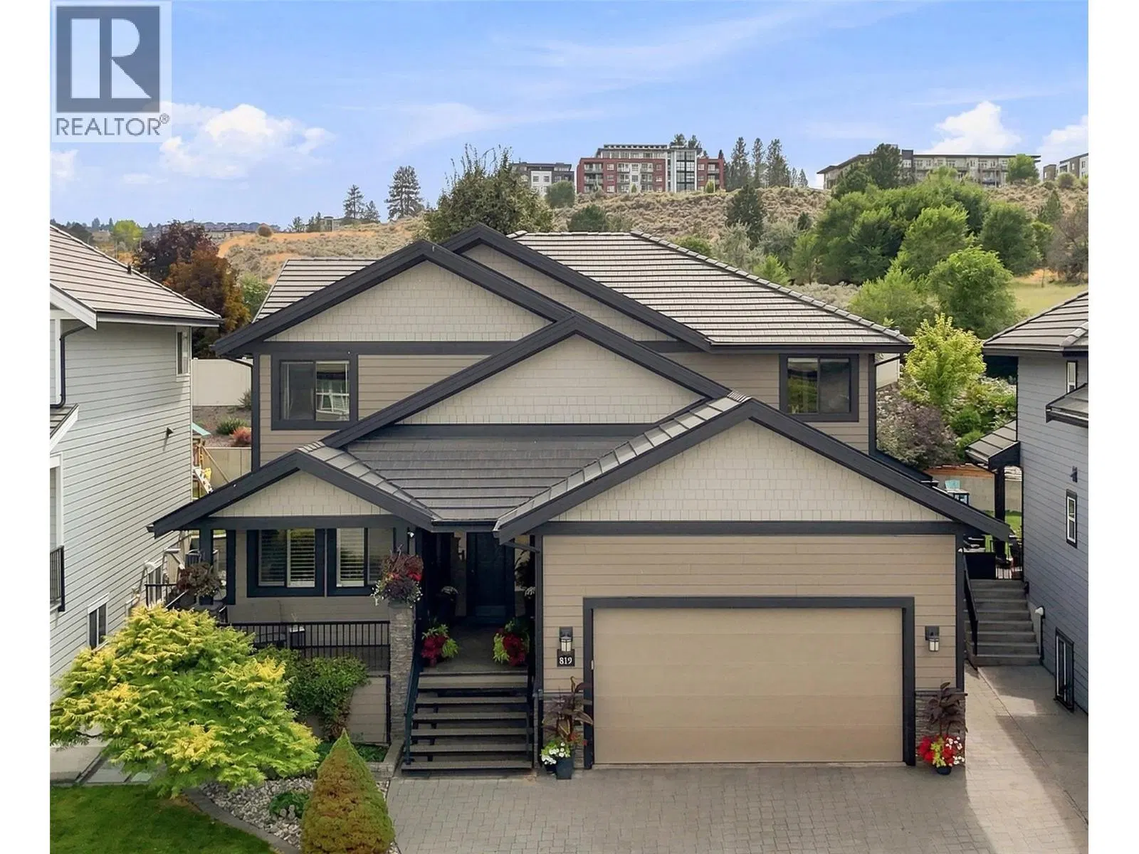 819 Fernie Court