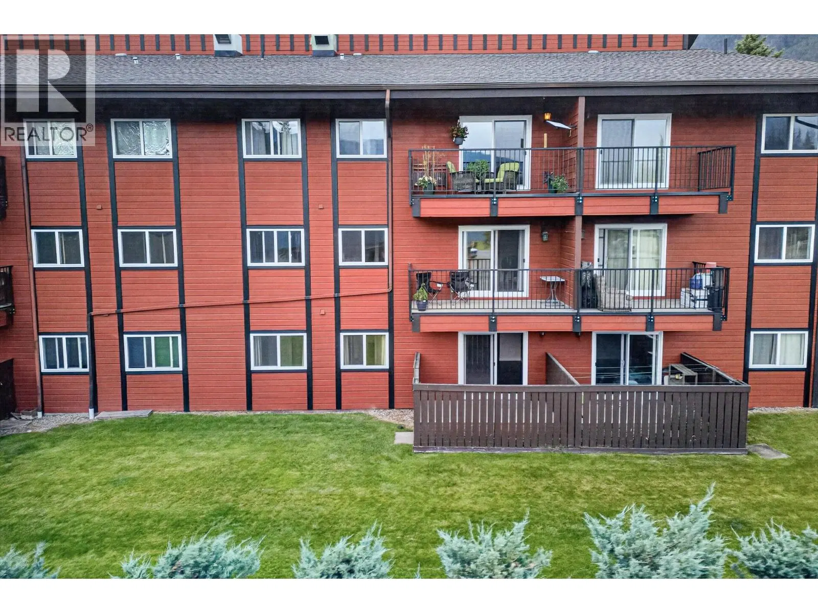 Photo 2 of 45 at #105A – 1286 Ponderosa Drive