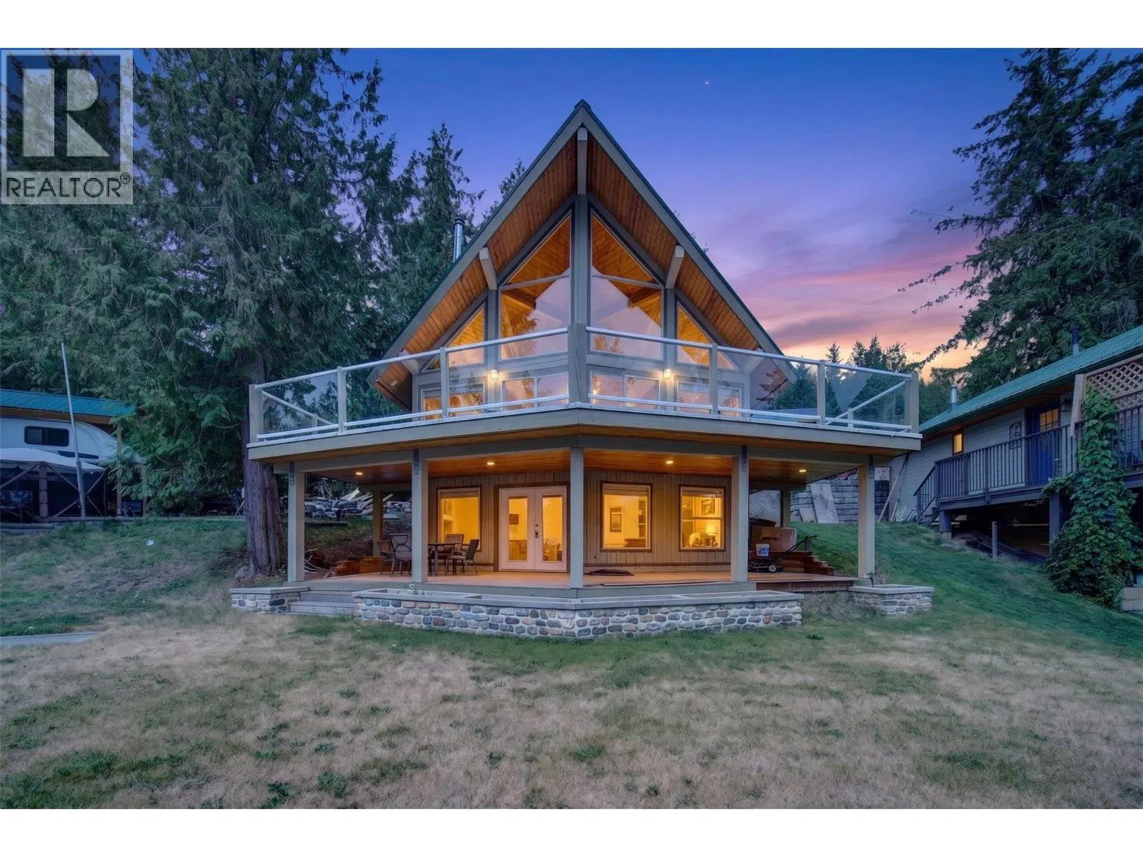 Photo 1 of 62 at #17 – 7540 RUSSEL FSR Creek