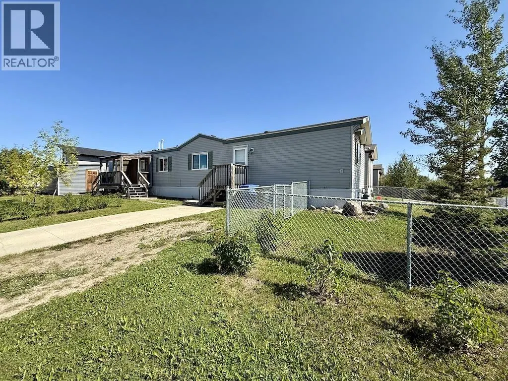 Photo 1 of 25 at 7926 85A Avenue