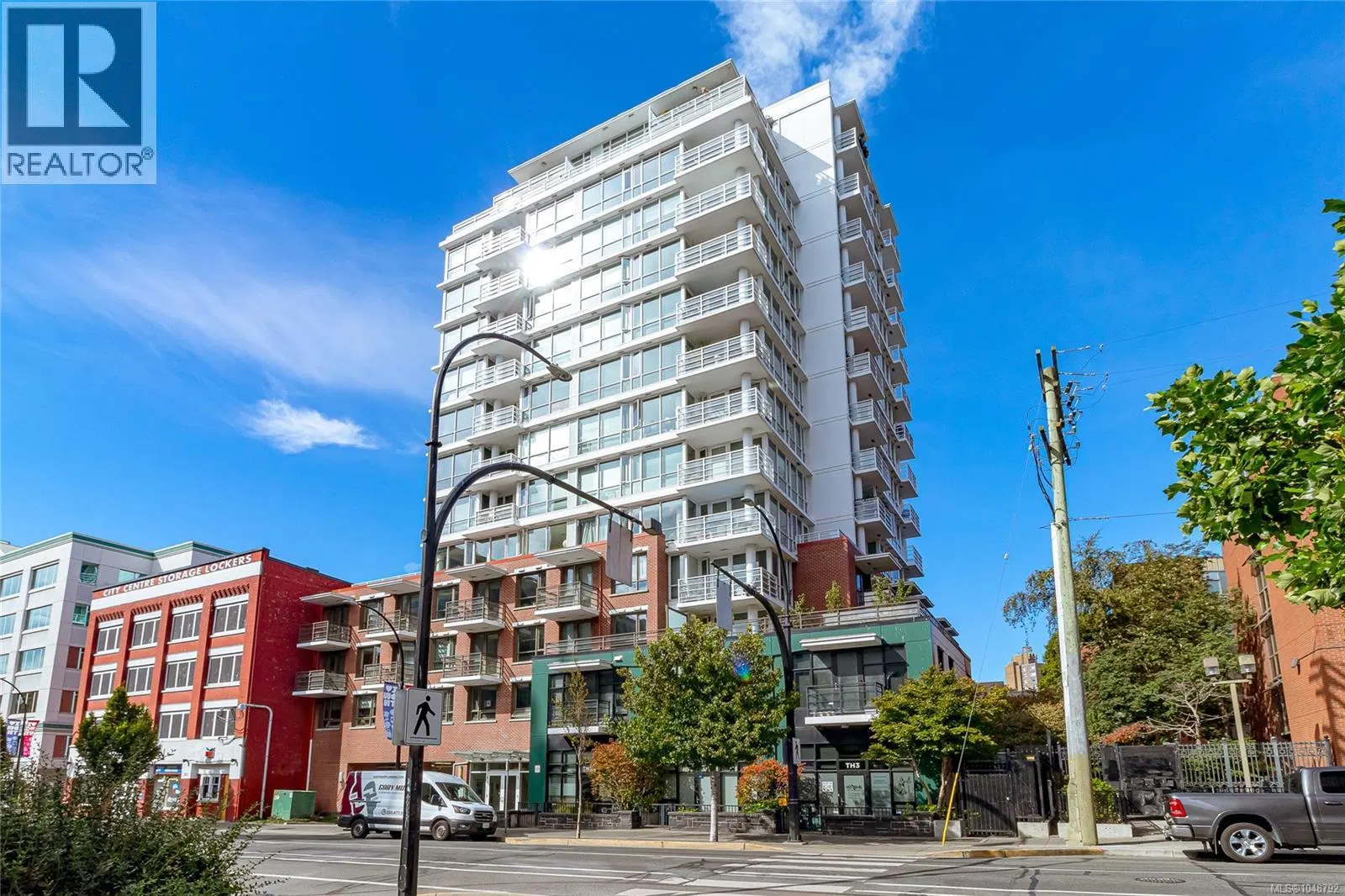 Photo 1 of 39 at #505 – 834 Johnson Street