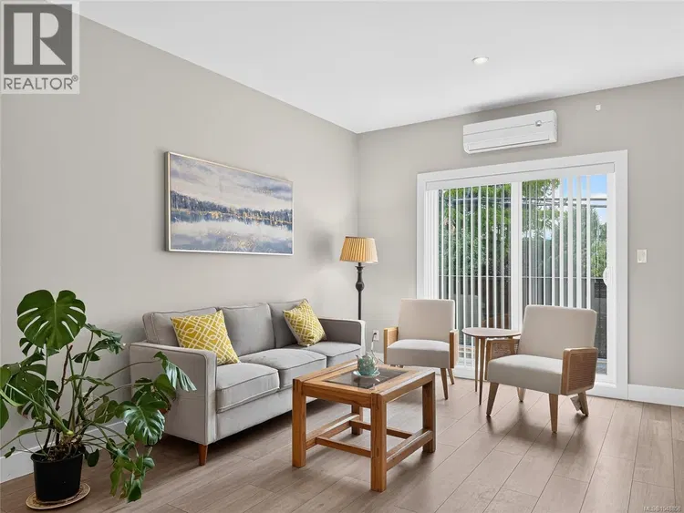 Photo 5 of 35 at #105 – 2821 Jacklin Road