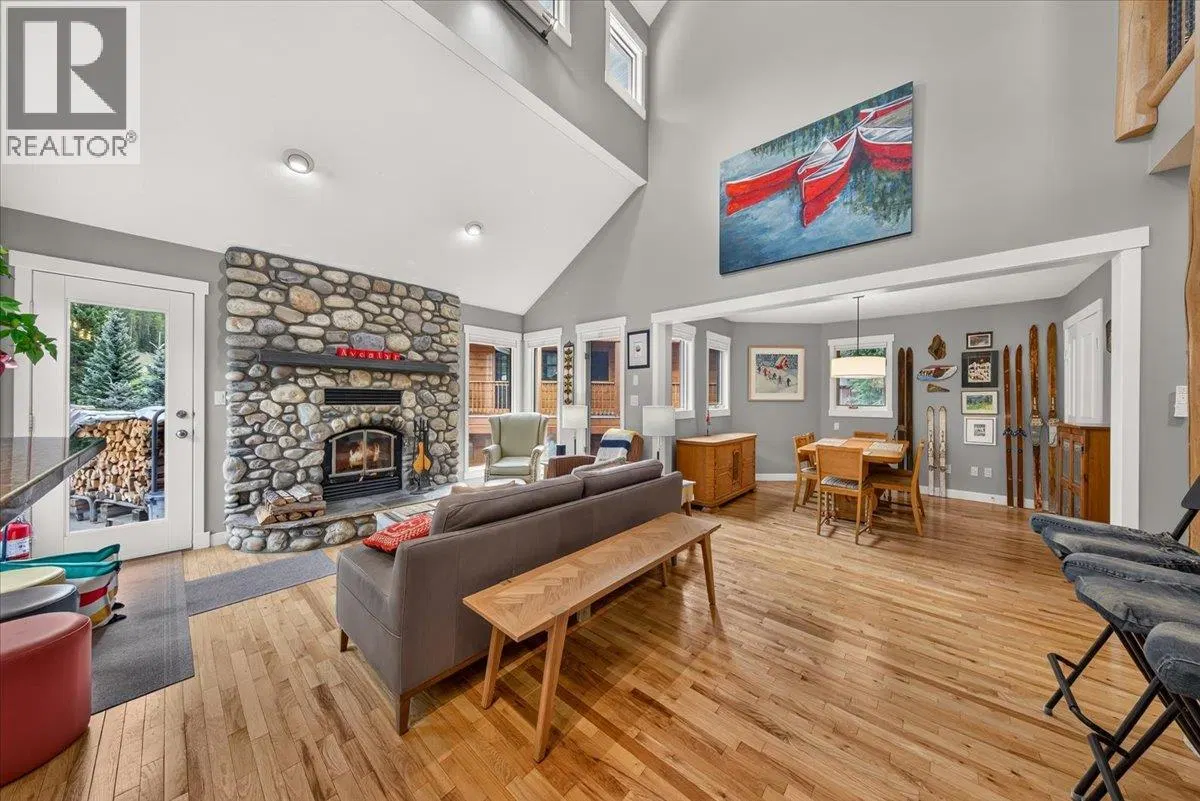 Photo 5 of 63 at 1941 GREYWOLF Drive