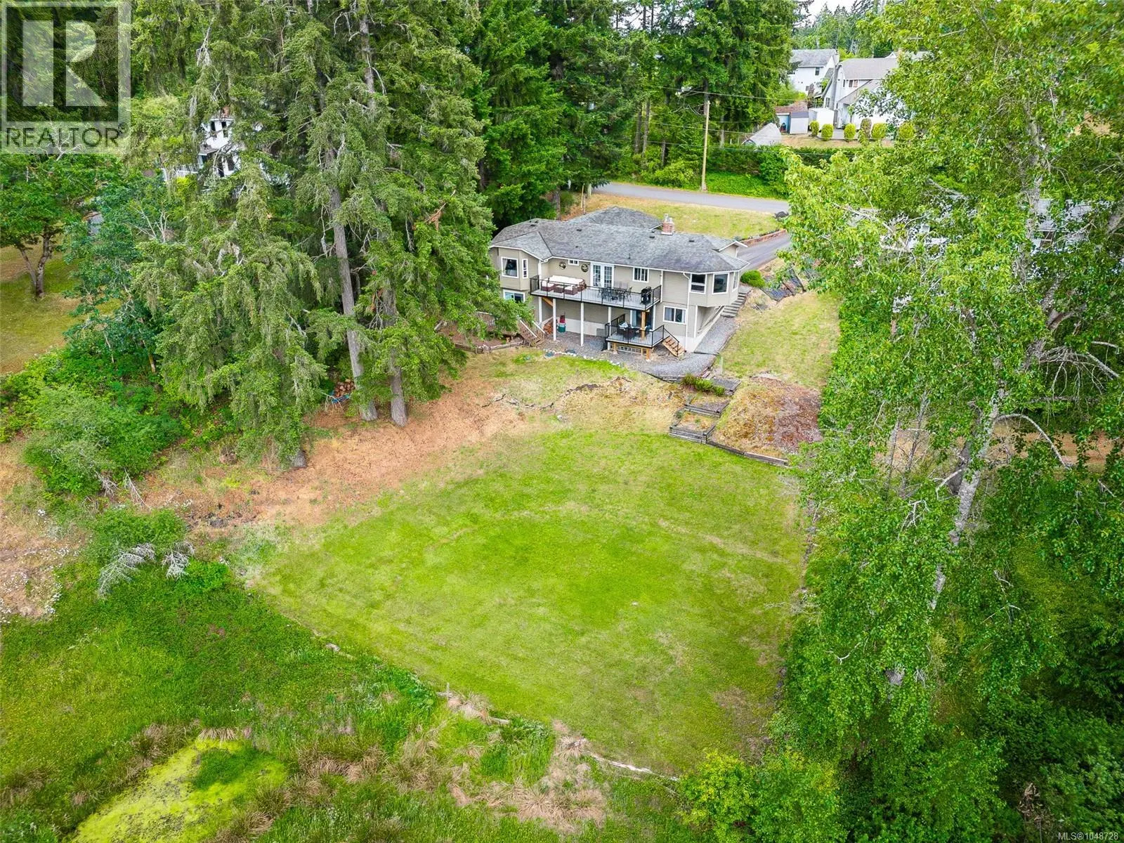 Photo 4 of 60 at 2267 Regina Drive