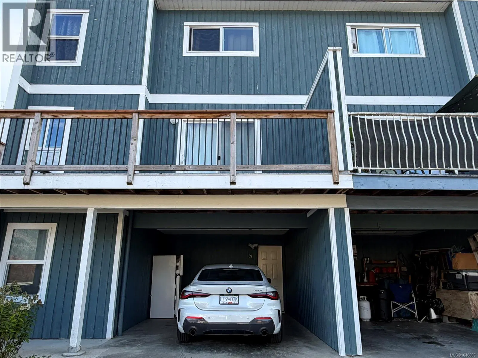 Photo 1 of 15 at 69 Mckay Crescent