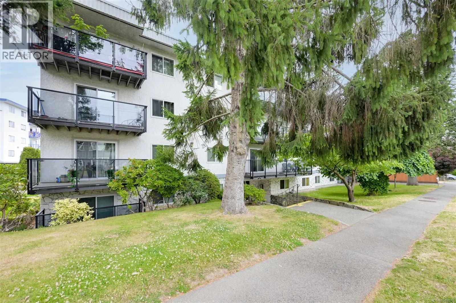 Photo 1 of 33 at #403 – 859 Carrie Street