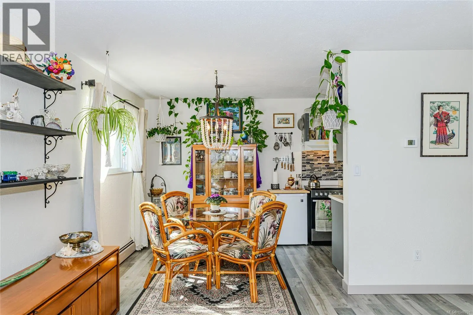 Photo 5 of 24 at #207 – 3040 Pine Street