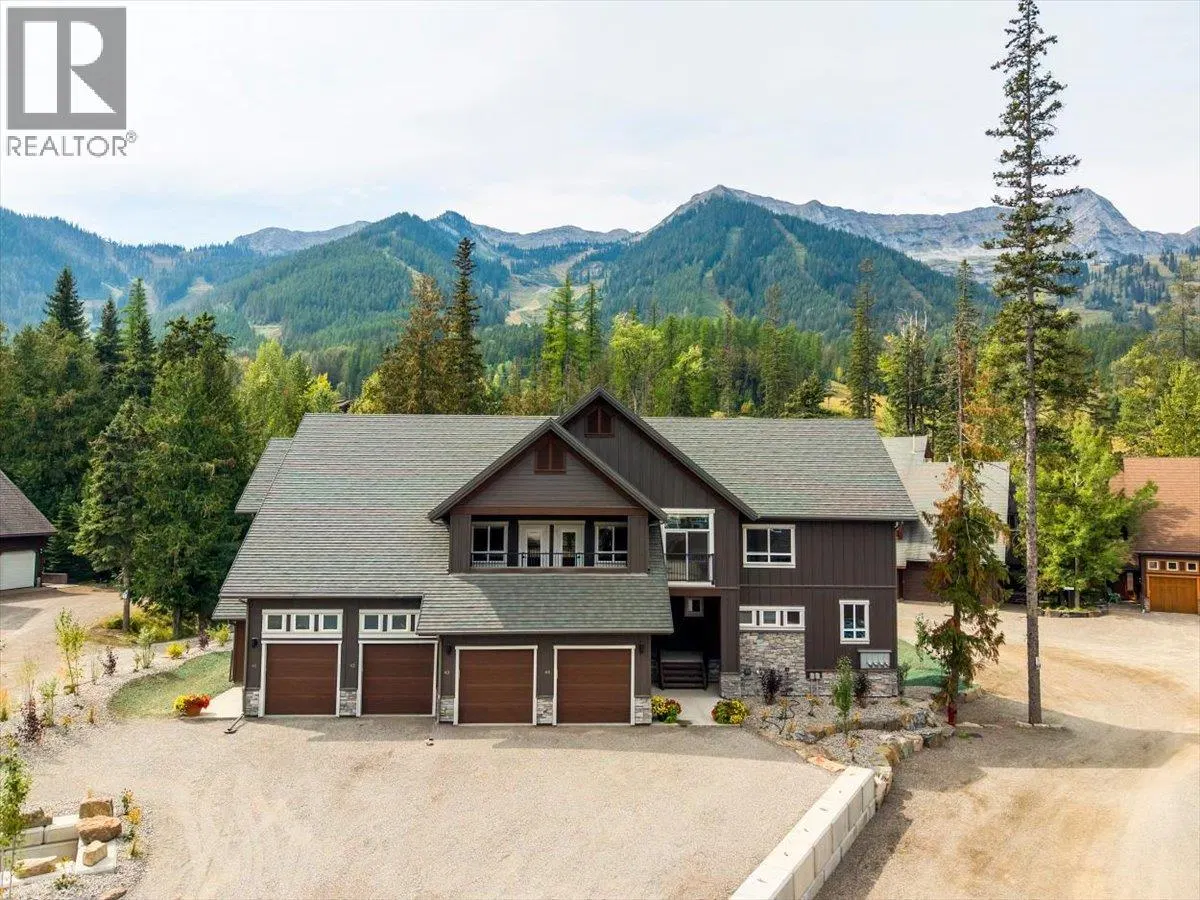 Photo 3 of 84 at #41 – 4576 Timberline Crescent