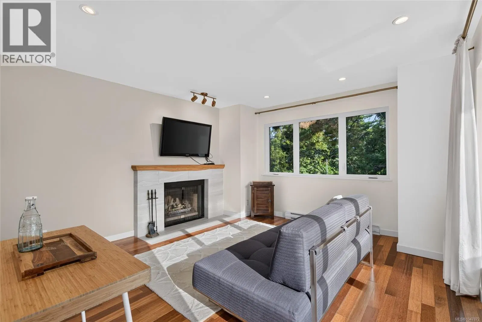 Photo 4 of 18 at #303 – 1619 Morrison Street