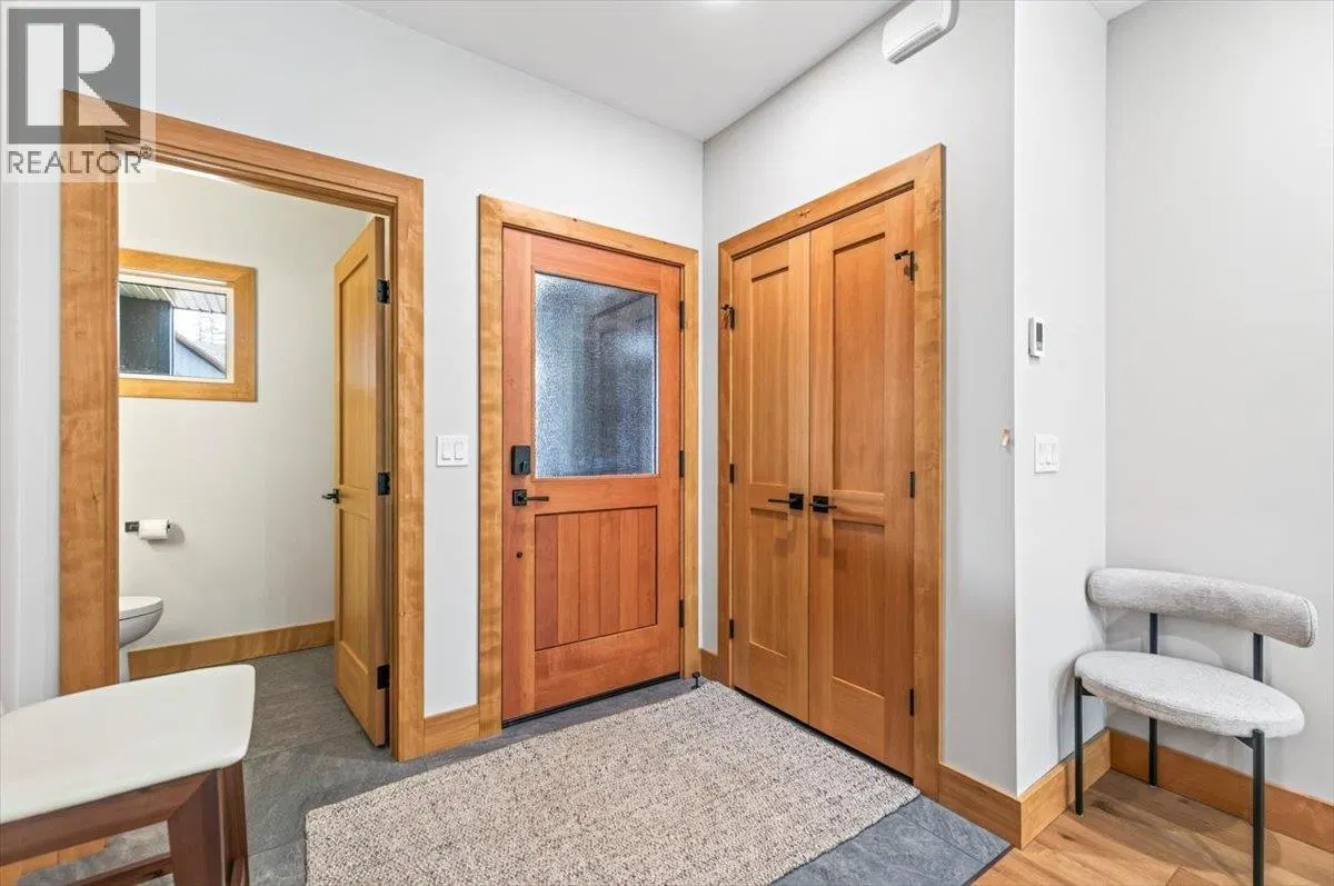 Photo 5 of 76 at #43 – 4576 Timberline Crescent