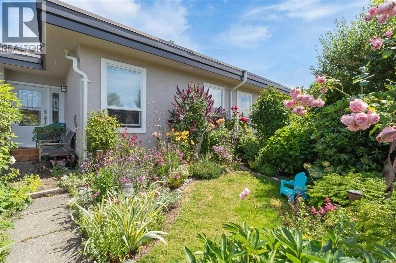 #7 – 3060 Harriet Road