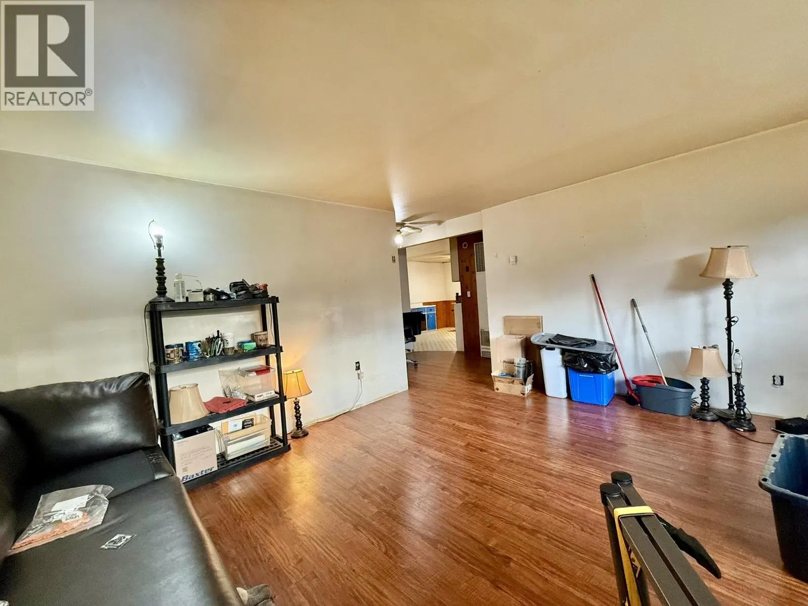 Photo 5 of 27 at 356 BAKER Drive