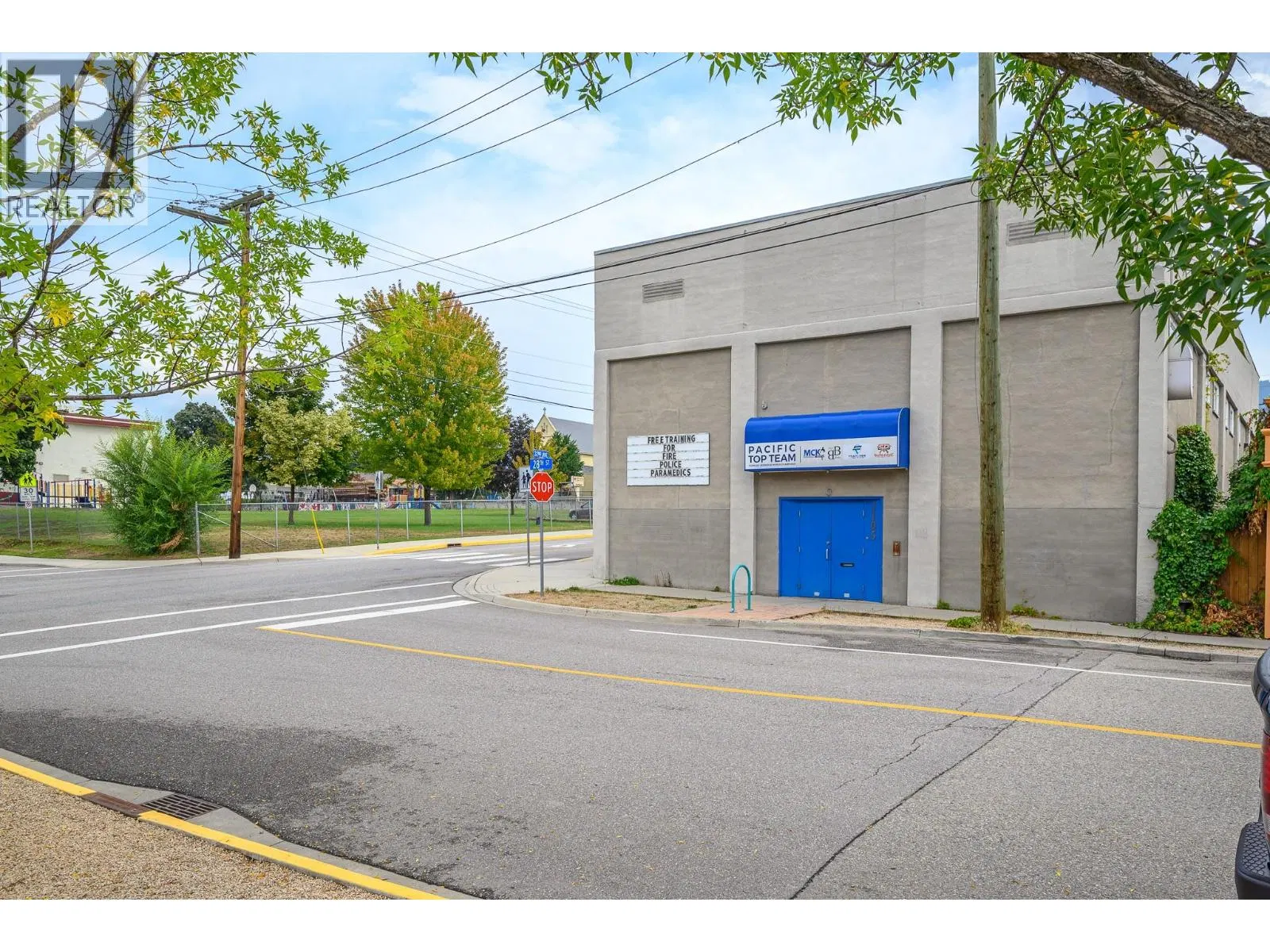 Photo 1 of 30 at 3105 28 Street