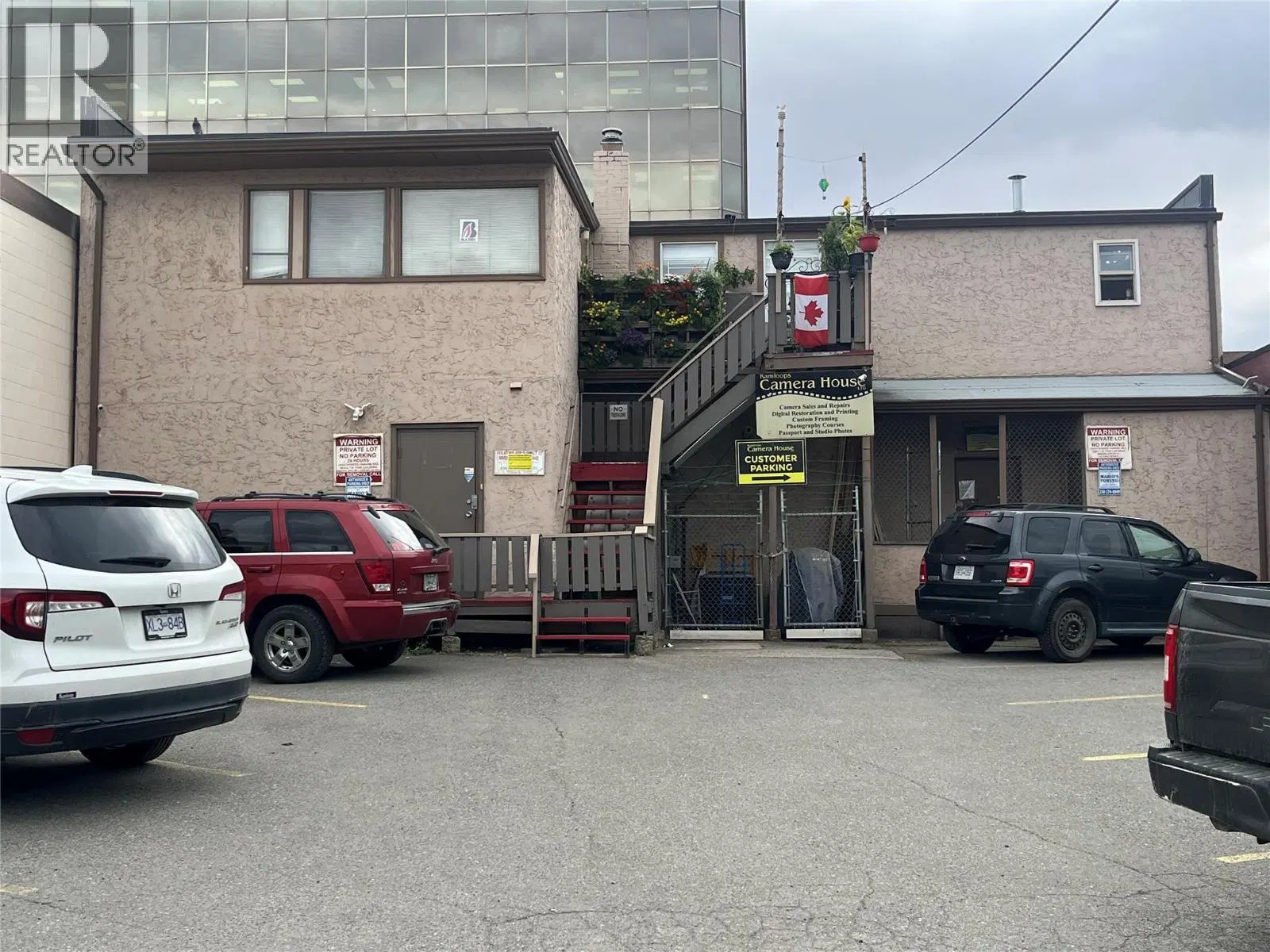 Photo 5 of 8 at 258 Lansdowne Street