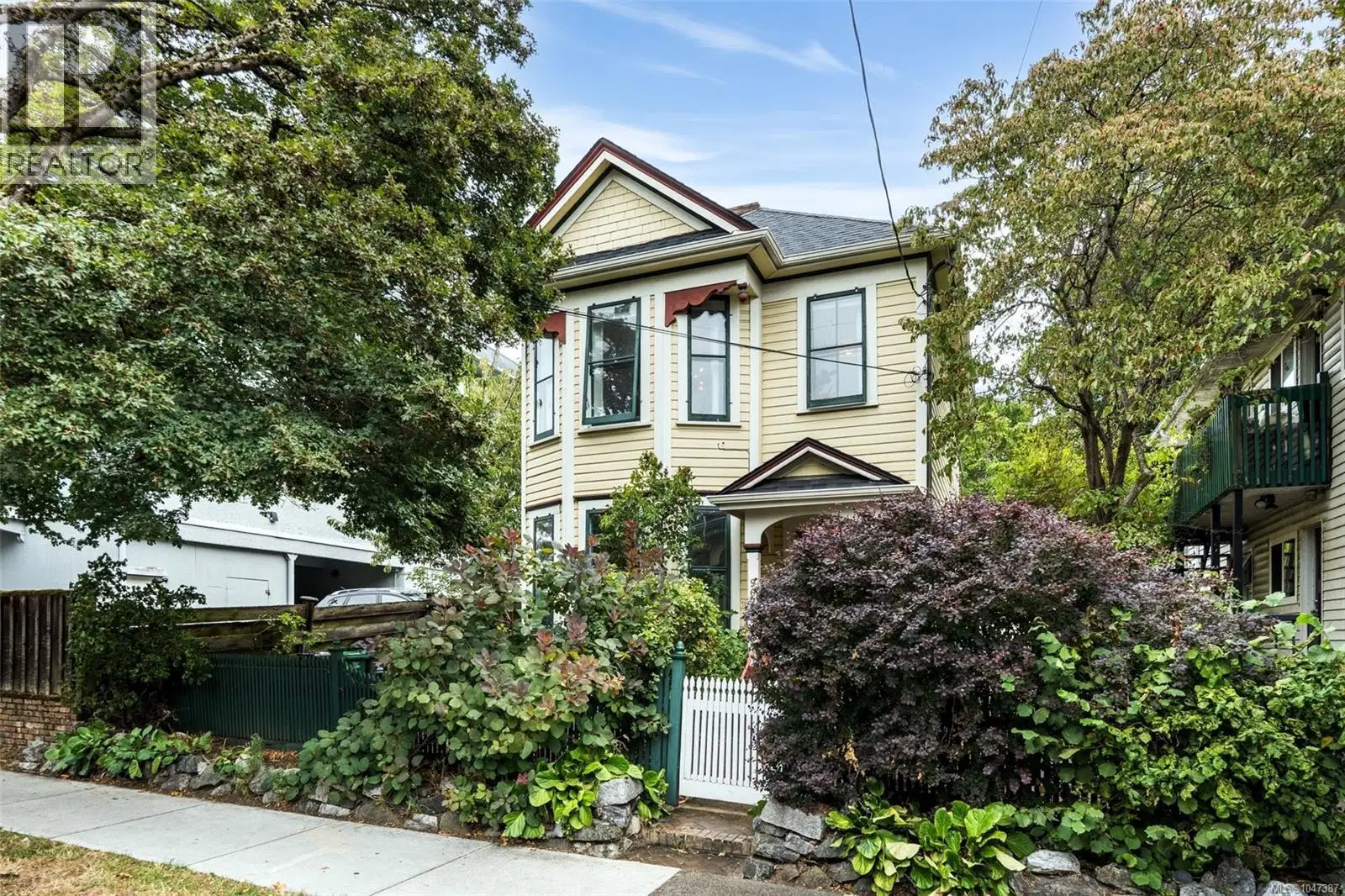 962 Fairfield Road