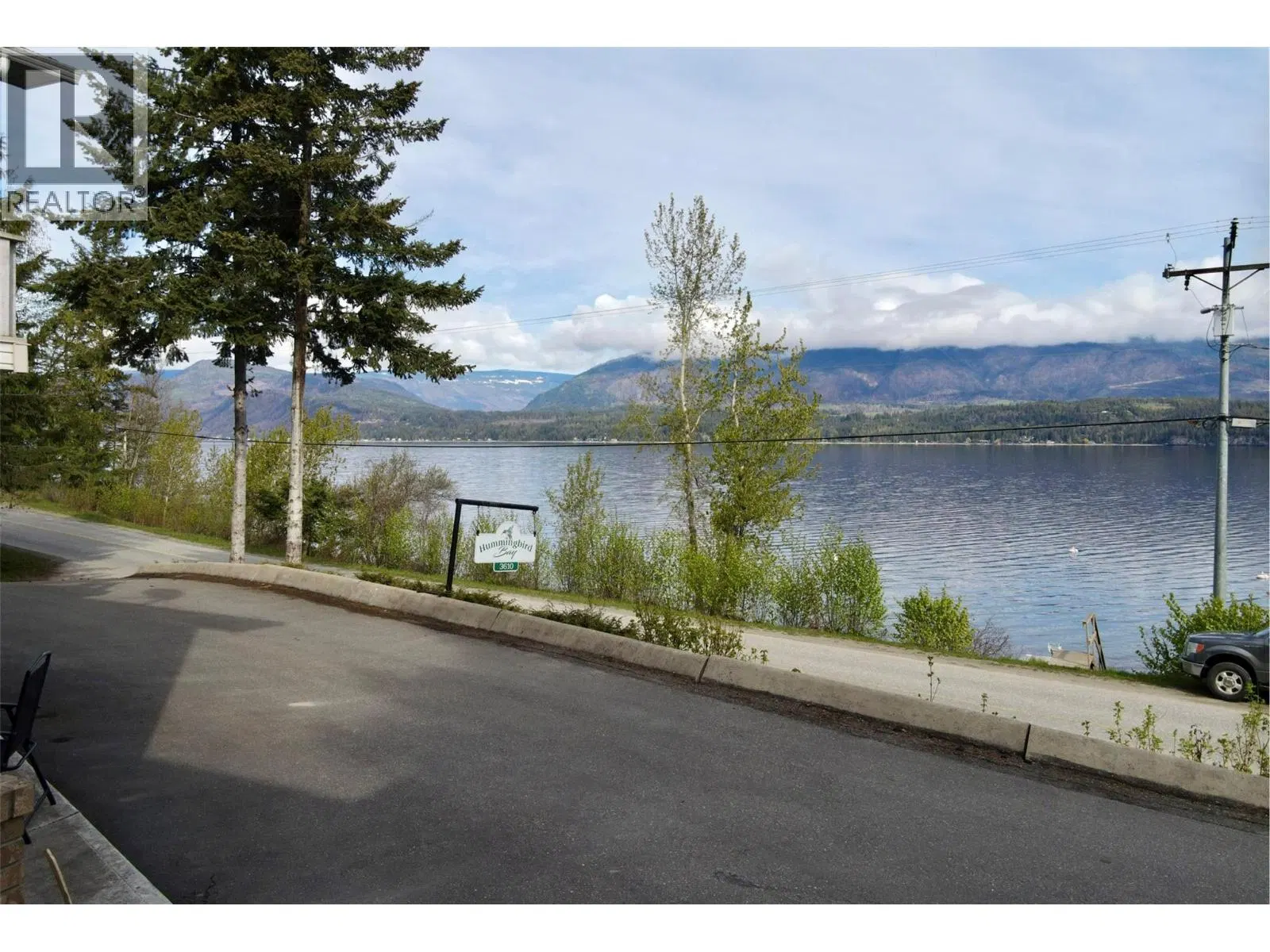Photo 5 of 24 at D – 3610 Eagle Bay Road