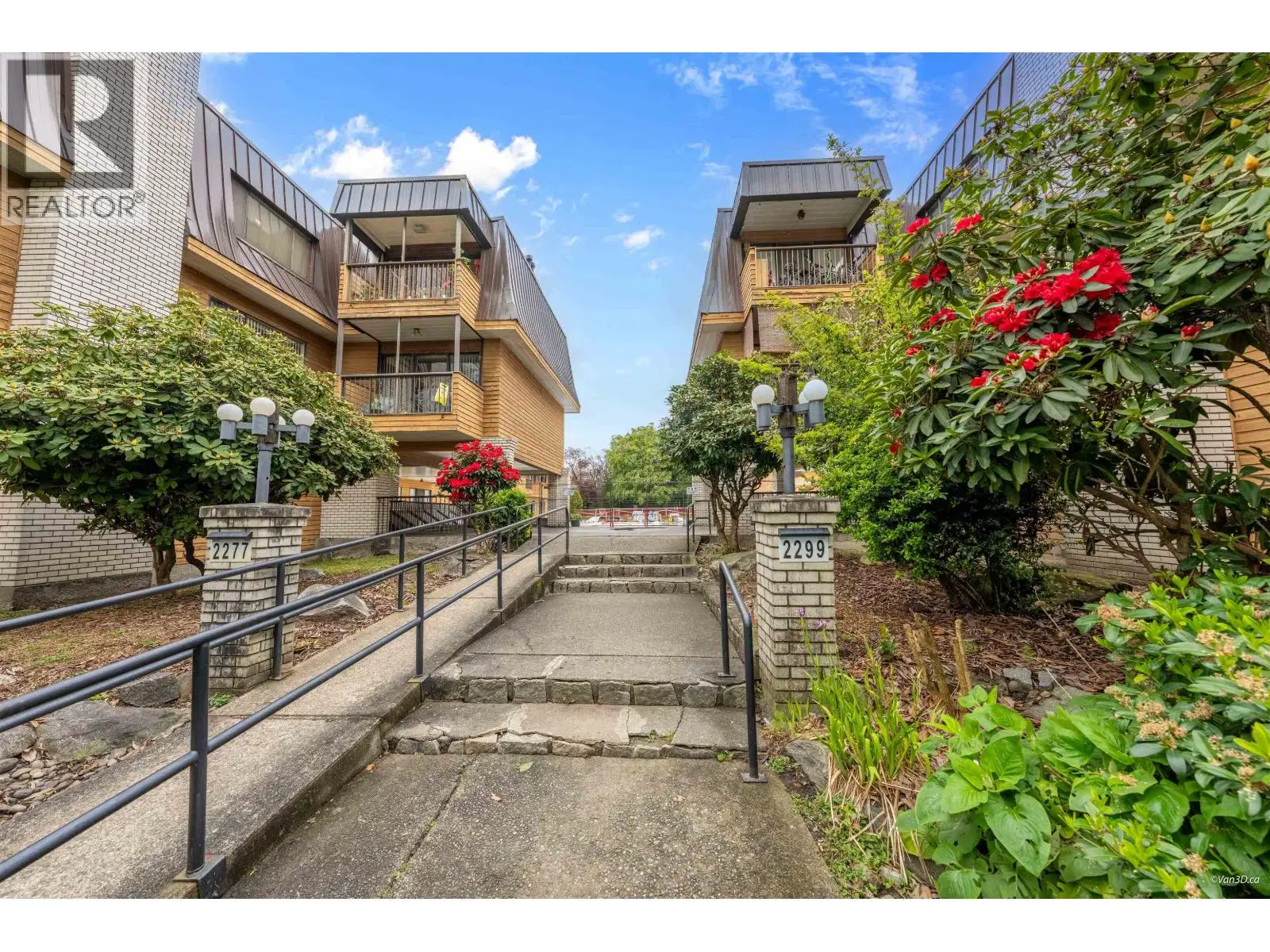 #204 – 2299 30TH Avenue