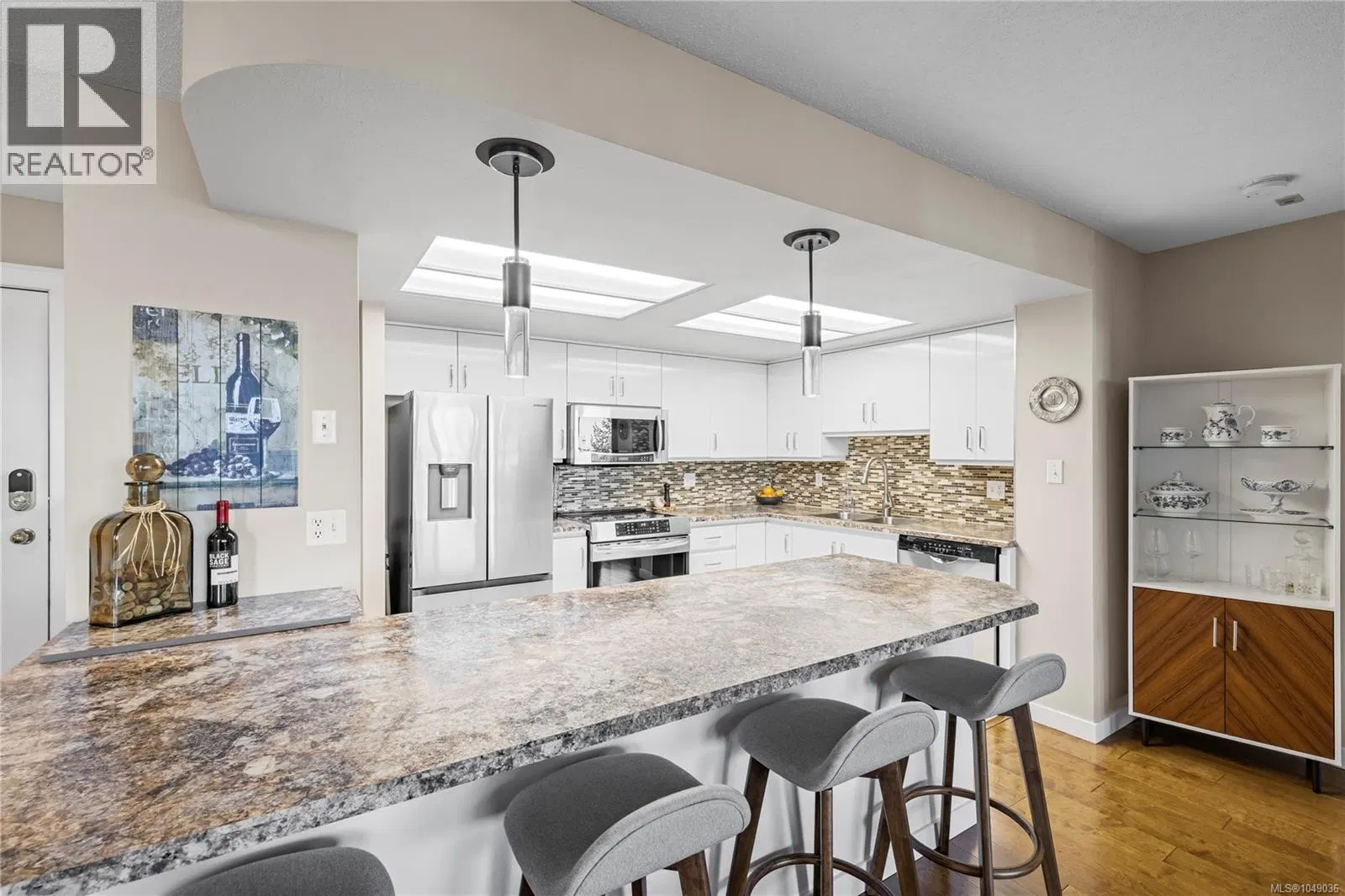 Photo 1 of 46 at #206 – 158 Promenade Drive