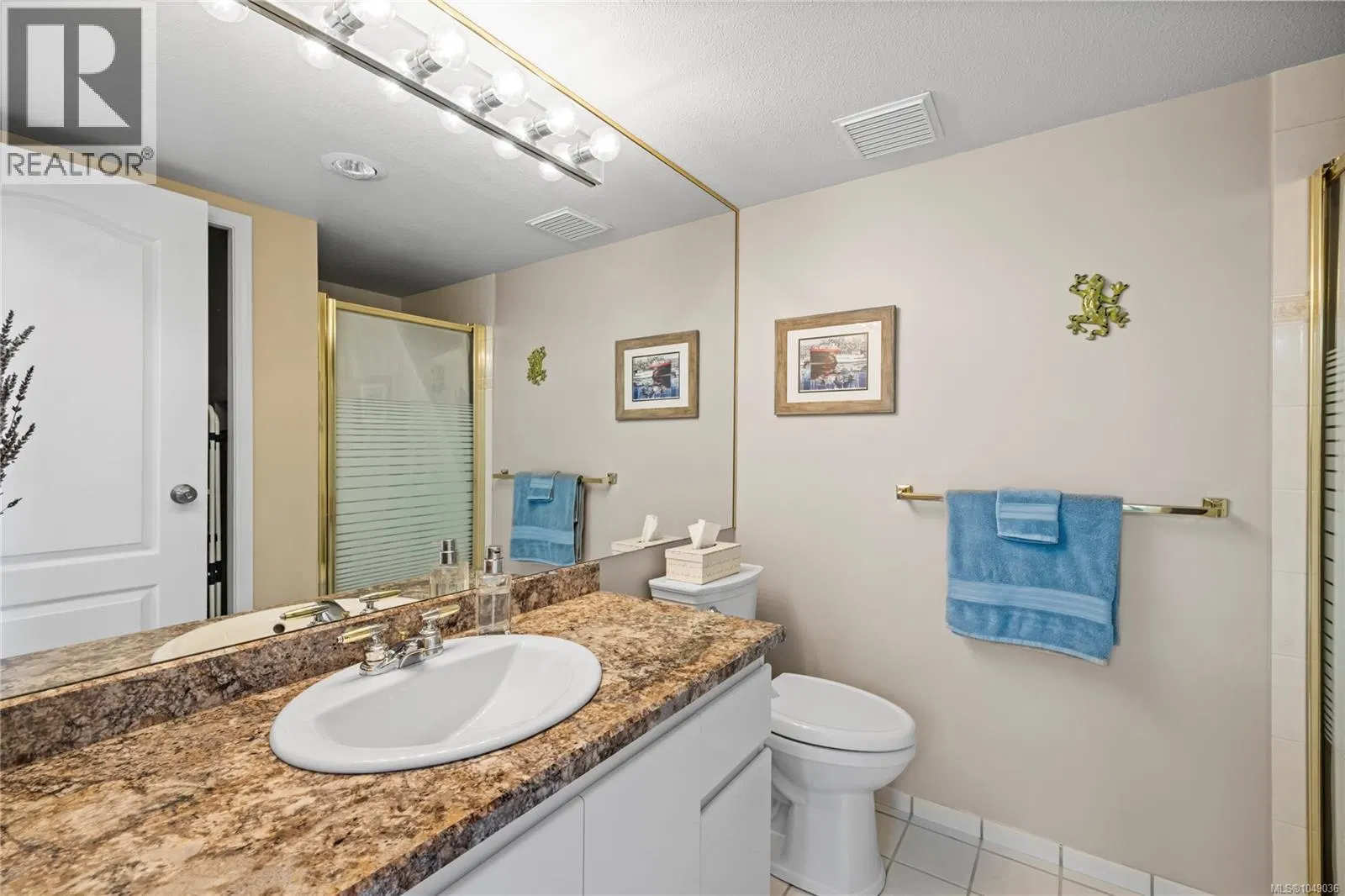 Photo 2 of 46 at #206 – 158 Promenade Drive