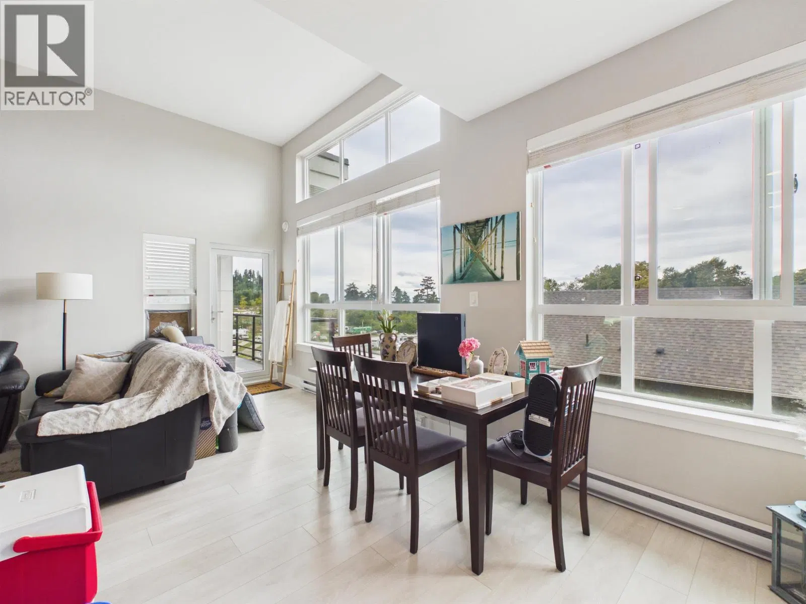 Photo 5 of 22 at #417 – 4690 HAWK Lane