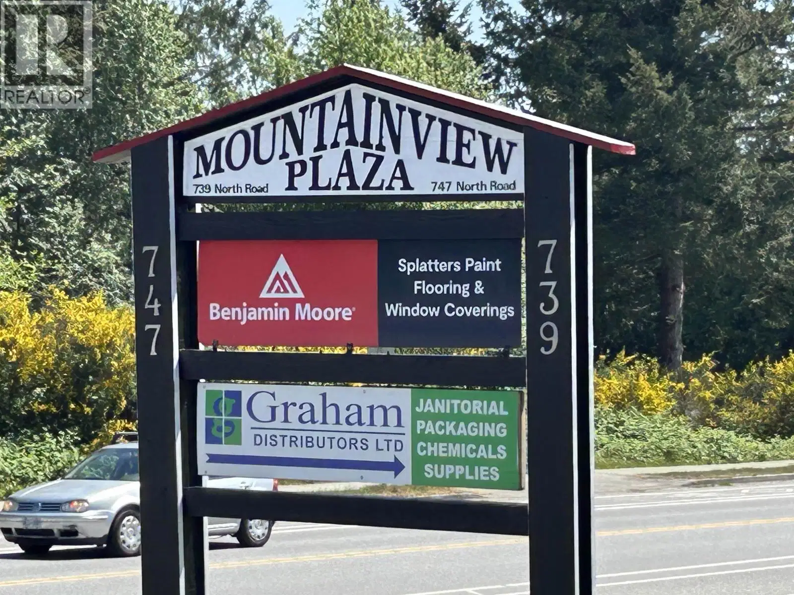 739 & 747 NORTH Road