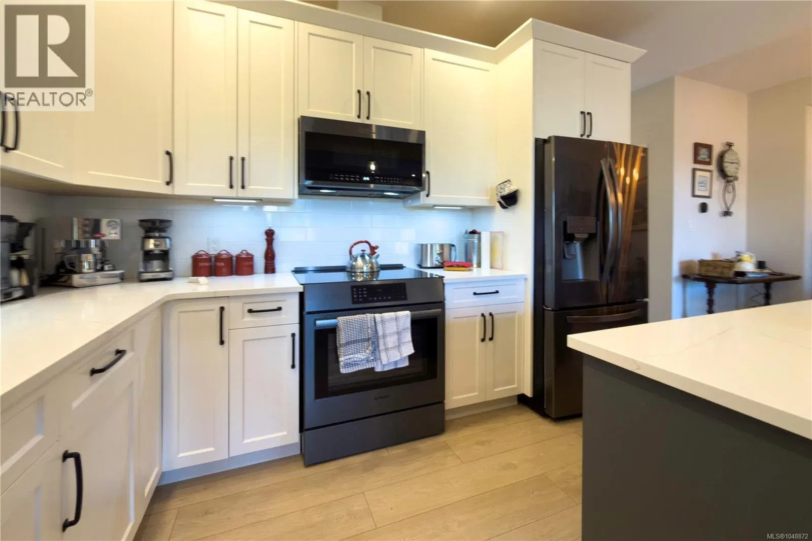 Photo 4 of 43 at A – 2142 Nikola Place