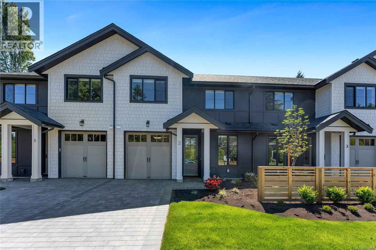 Photo 1 of 73 at #2 – 3333 Henderson Road