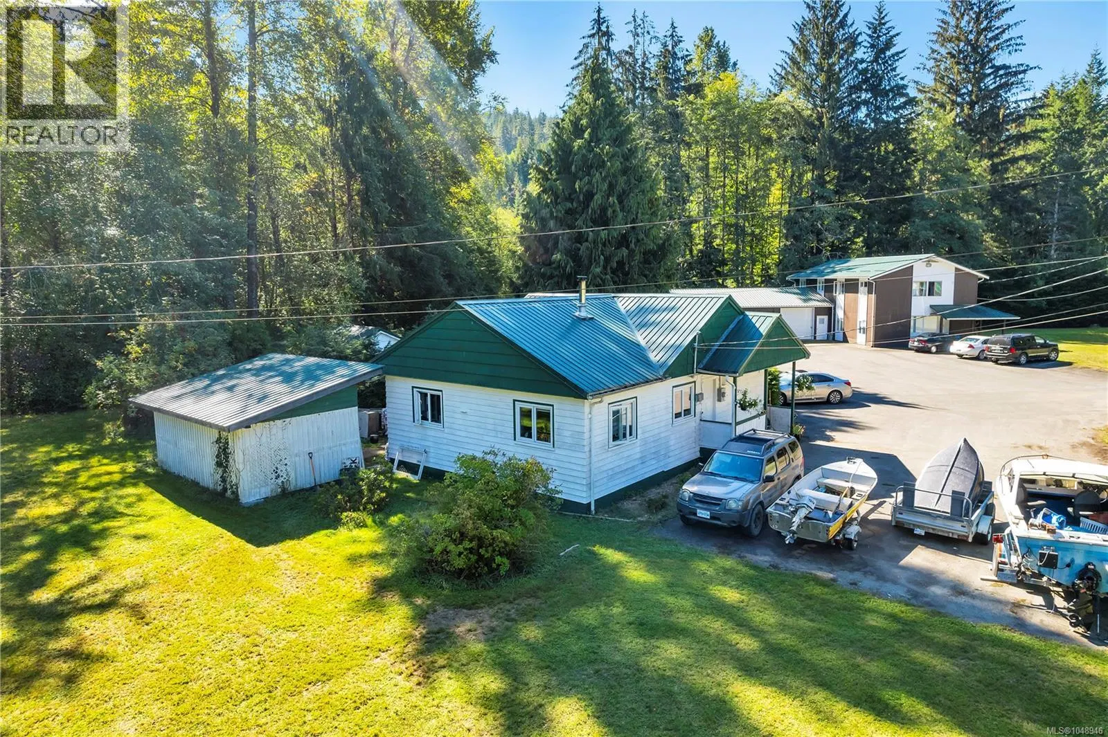 Photo 4 of 78 at 1260 Sayward Road