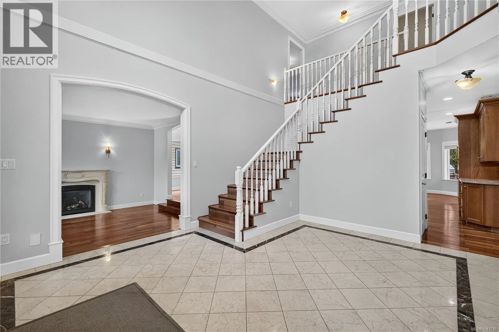 Photo 5 of 46 at 4982 La Quinta Place