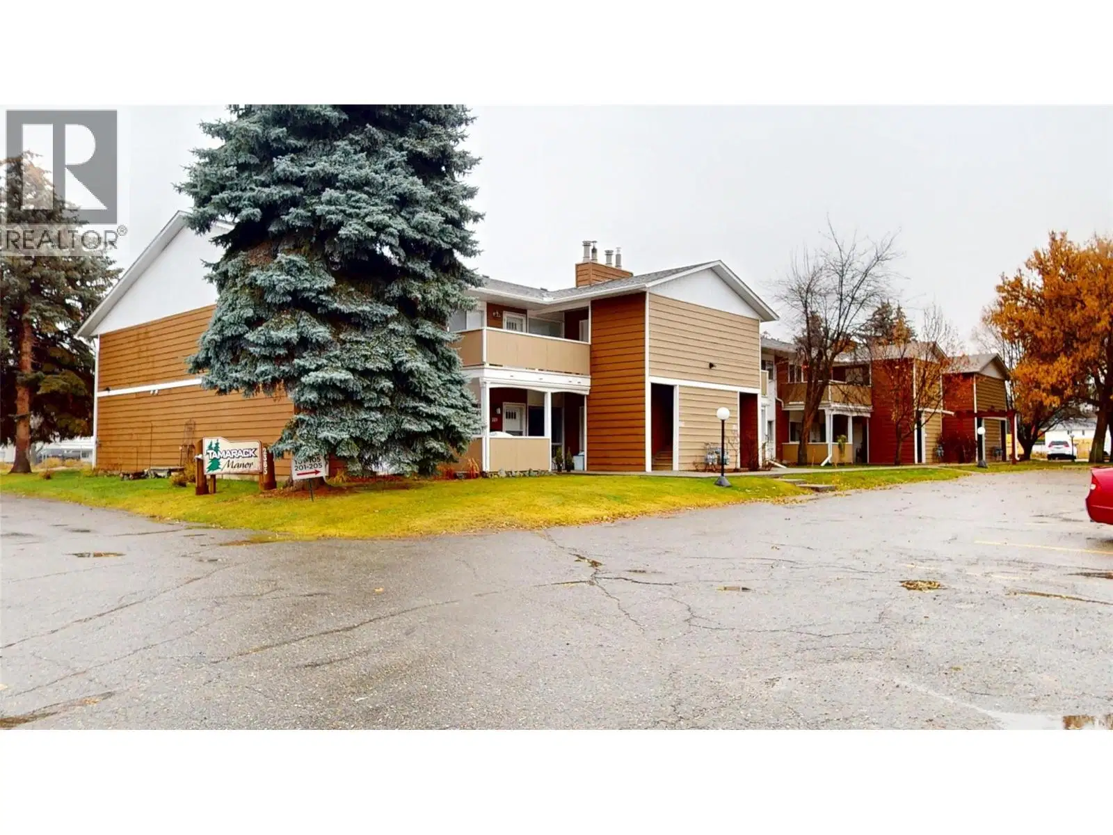 #203 – 2365 12 Street