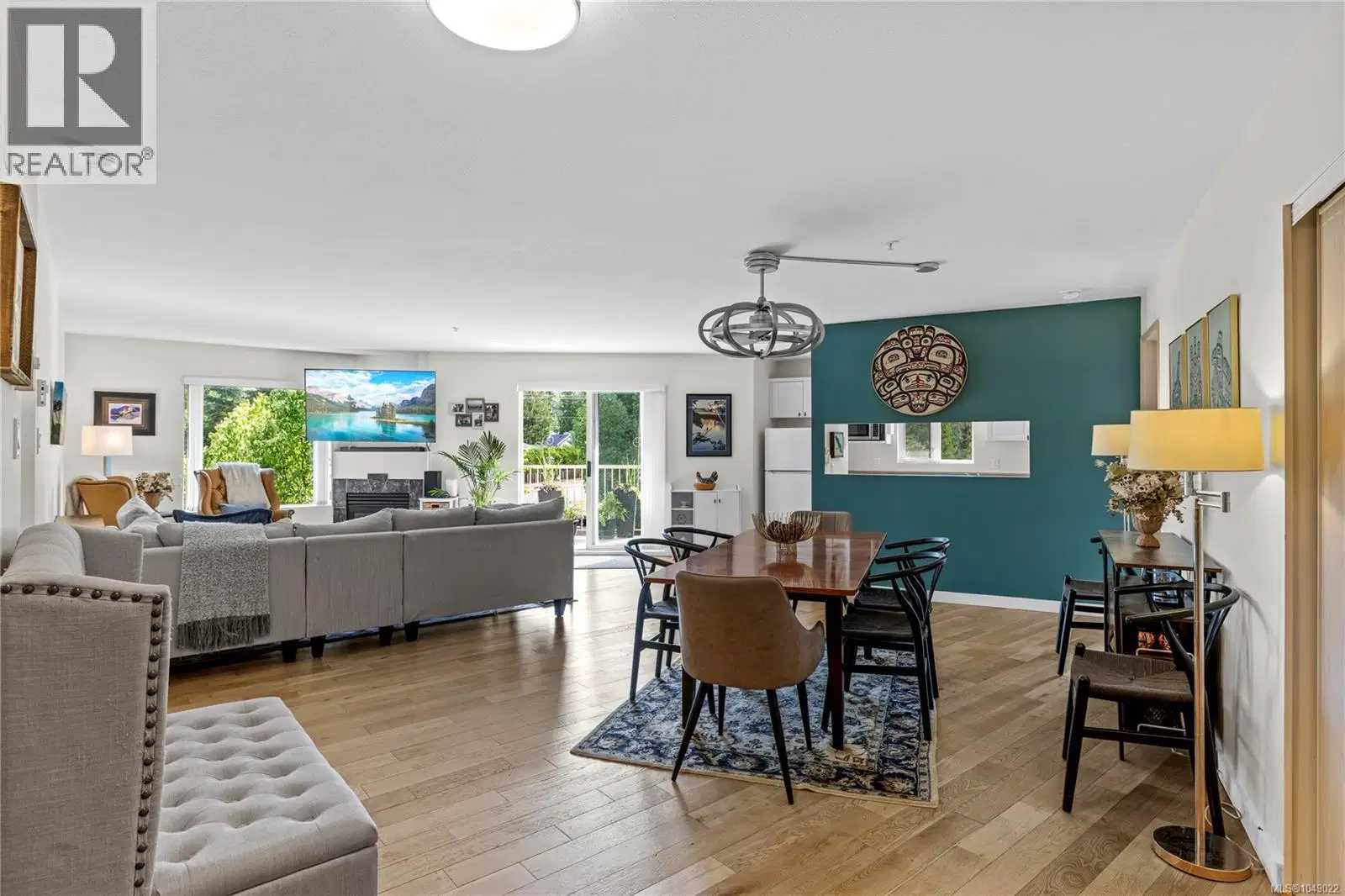 #409 – 4971 Songbird Place