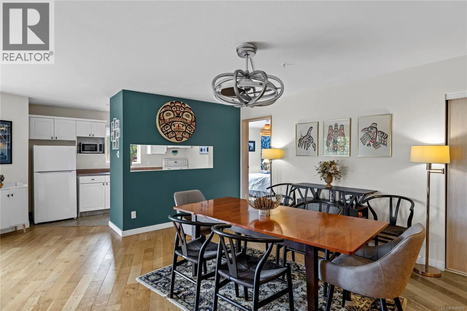Photo 4 of 38 at #409 – 4971 Songbird Place