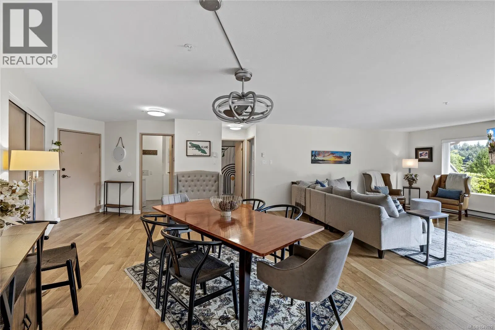 Photo 5 of 38 at #409 – 4971 Songbird Place