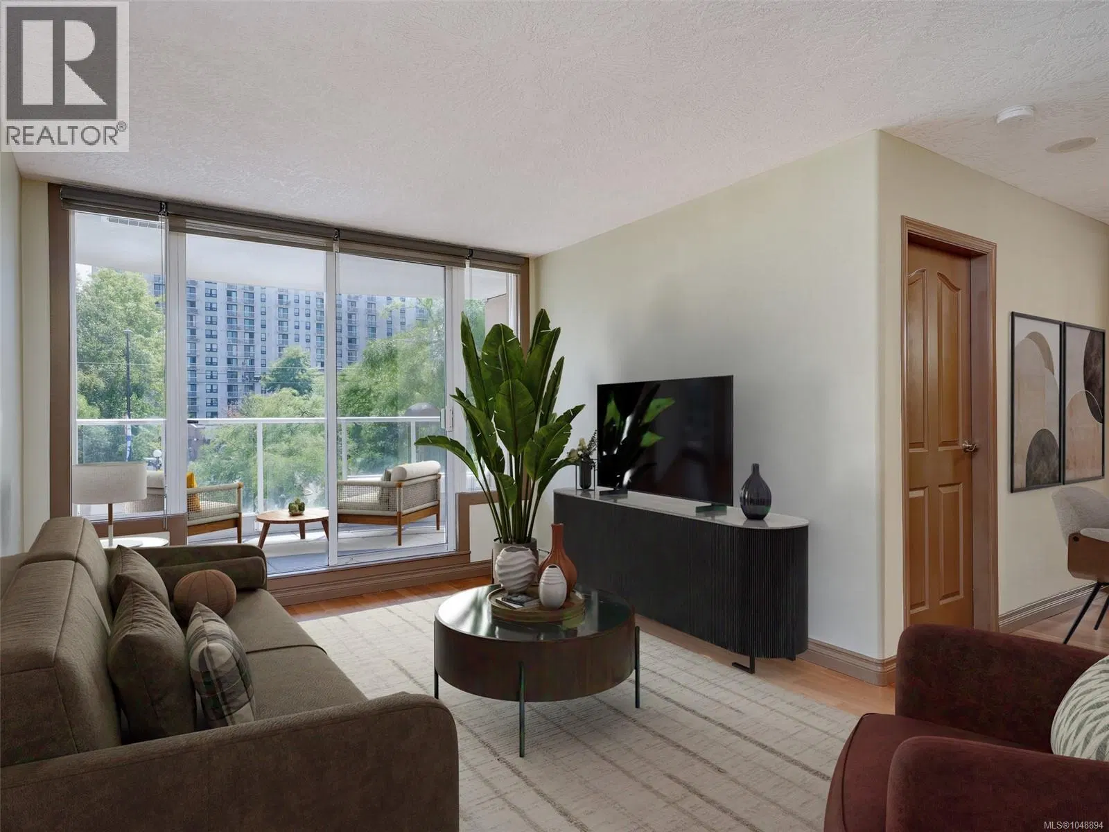 Photo 3 of 28 at #205 – 930 Yates Street