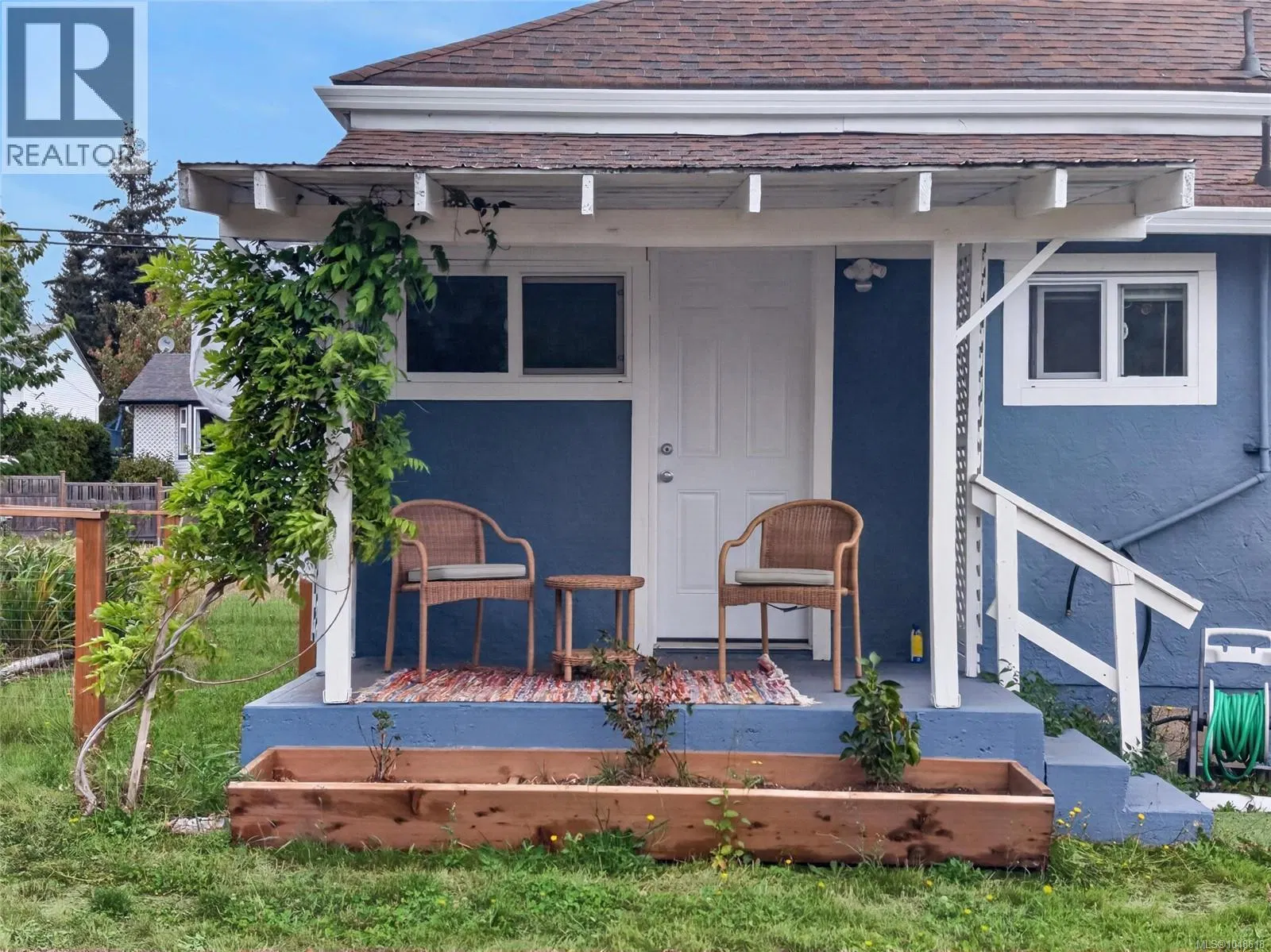 Photo 4 of 40 at 2807 Windermere Avenue