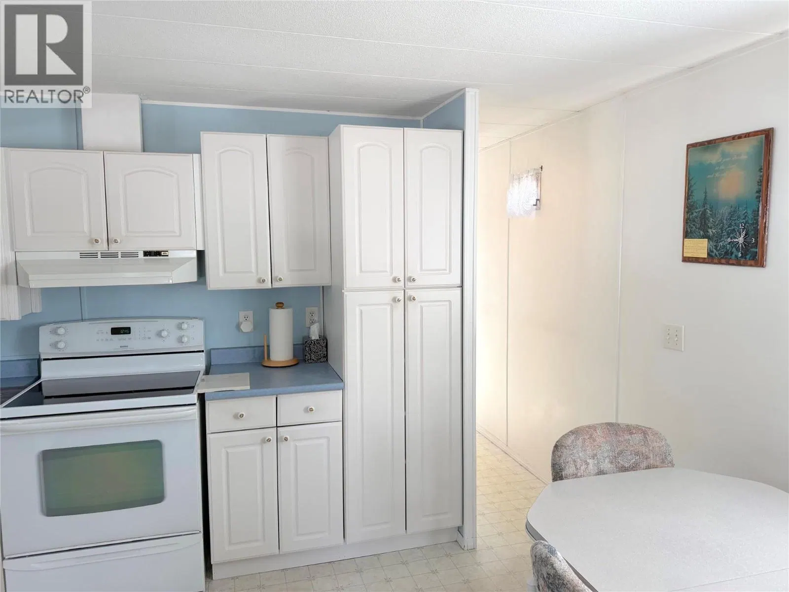 Photo 4 of 40 at #116 – 1133 Findlay Road