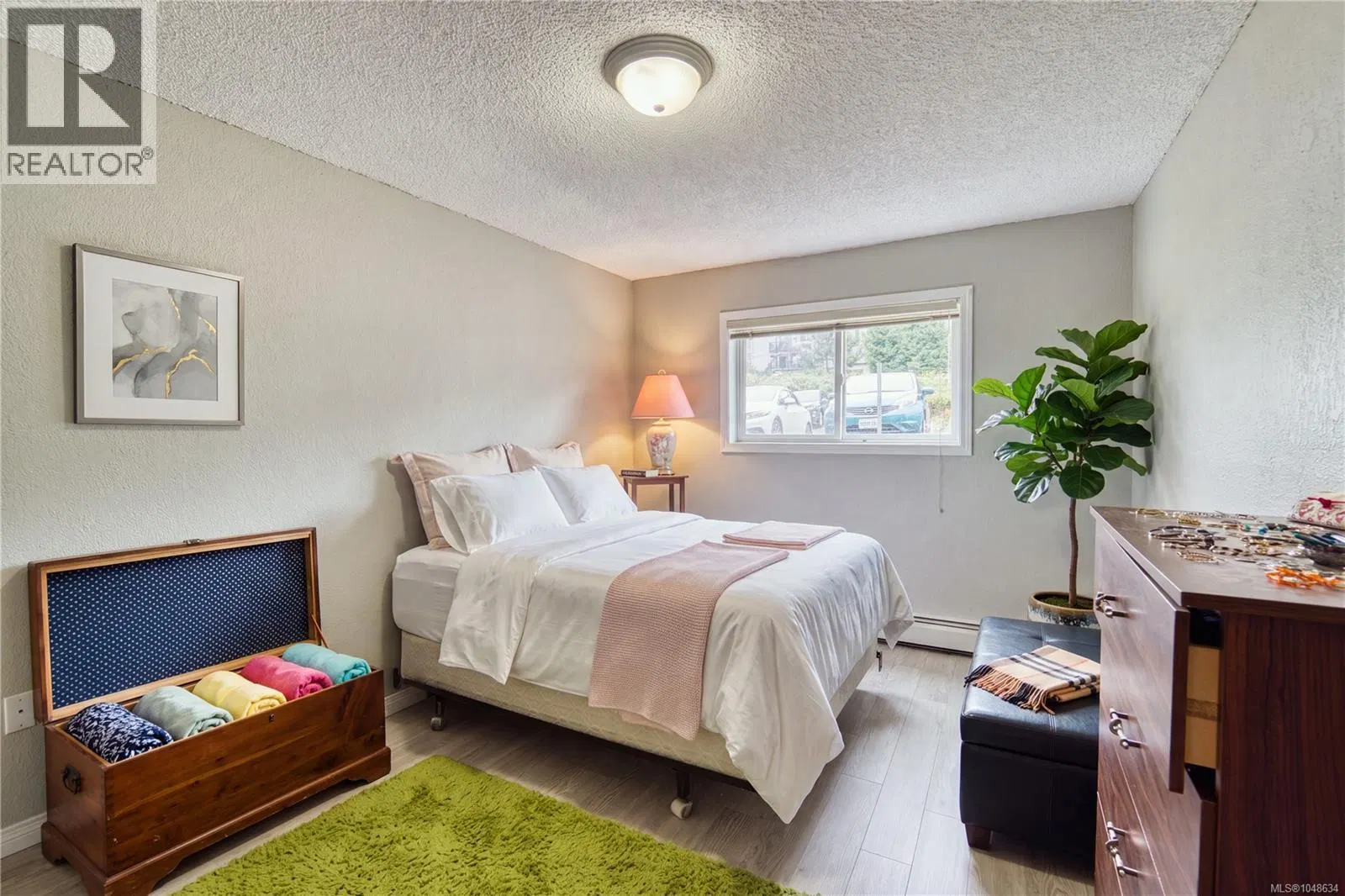 Photo 3 of 17 at #110 – 218 Bayview Avenue