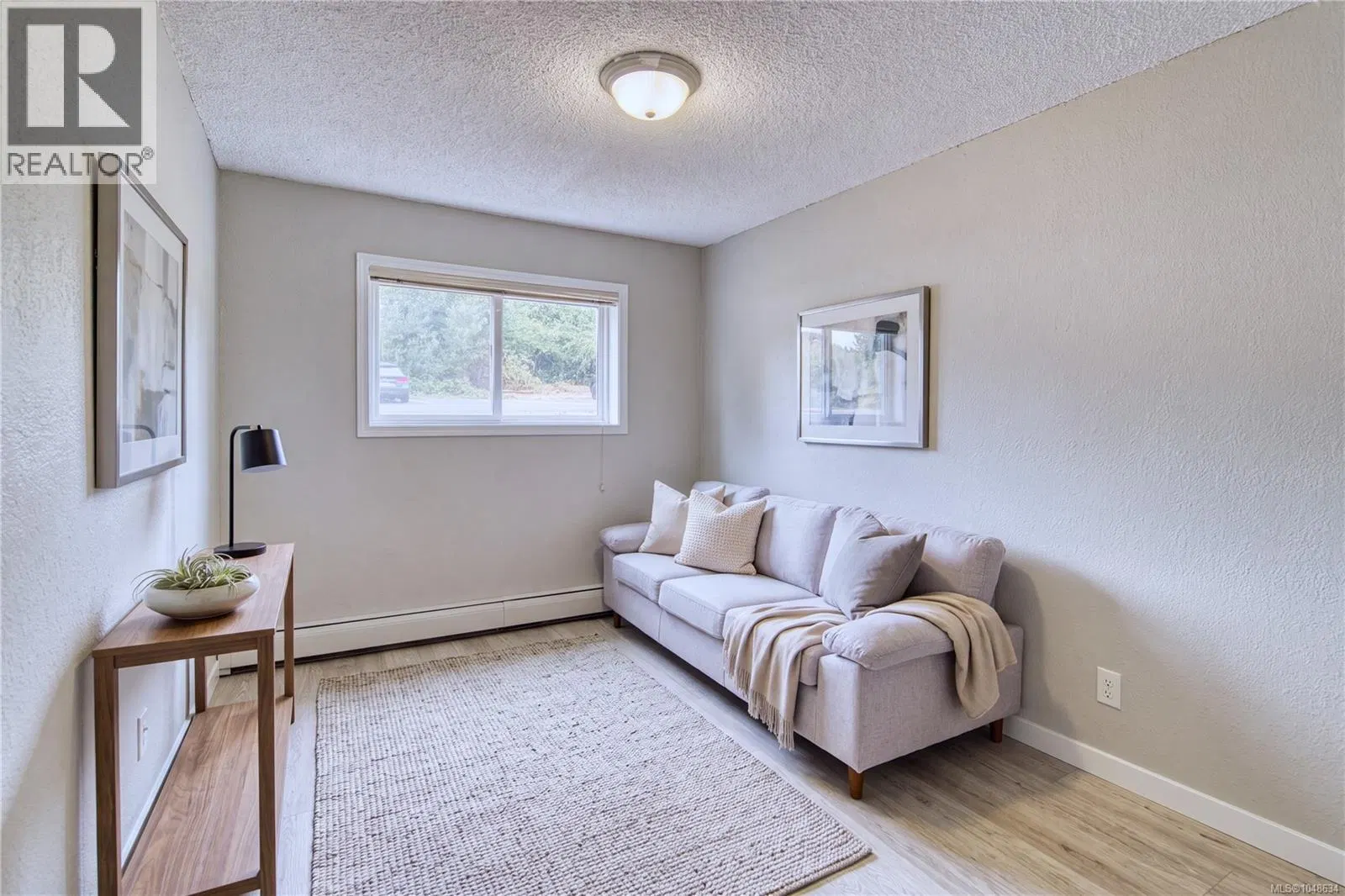 Photo 5 of 17 at #110 – 218 Bayview Avenue